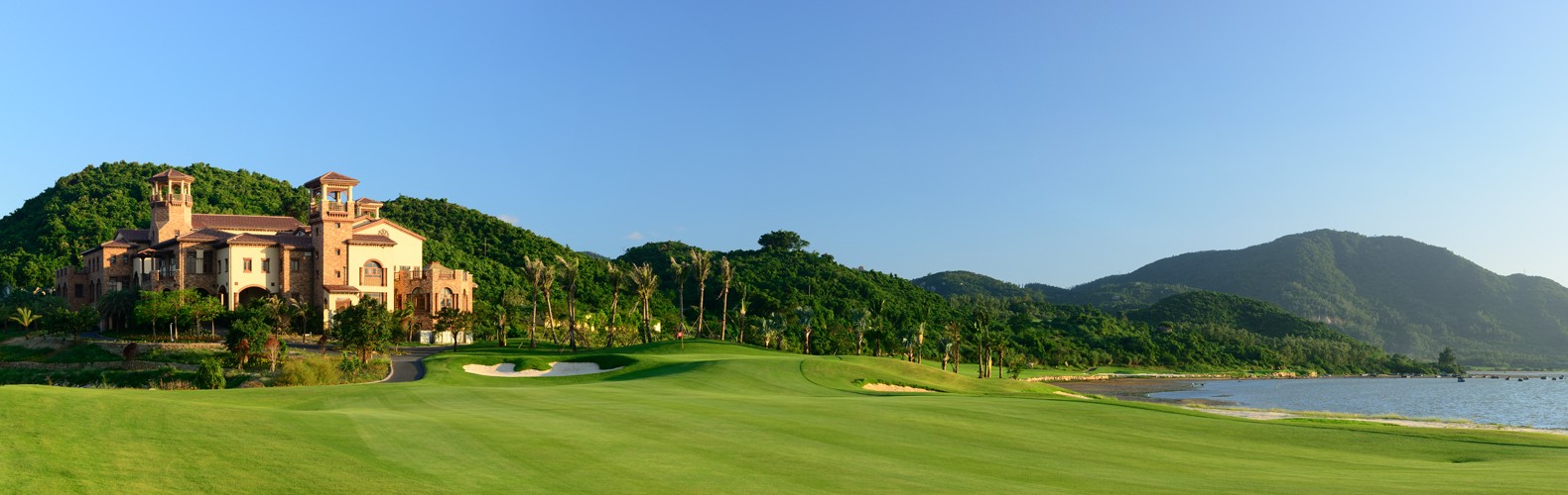 7~8월 ⛳싼야 VIP 삼색골프 _ 녹회두 ▪ 해중해 ▪ 용천곡cc 여름 휴가 최고의 골프코스