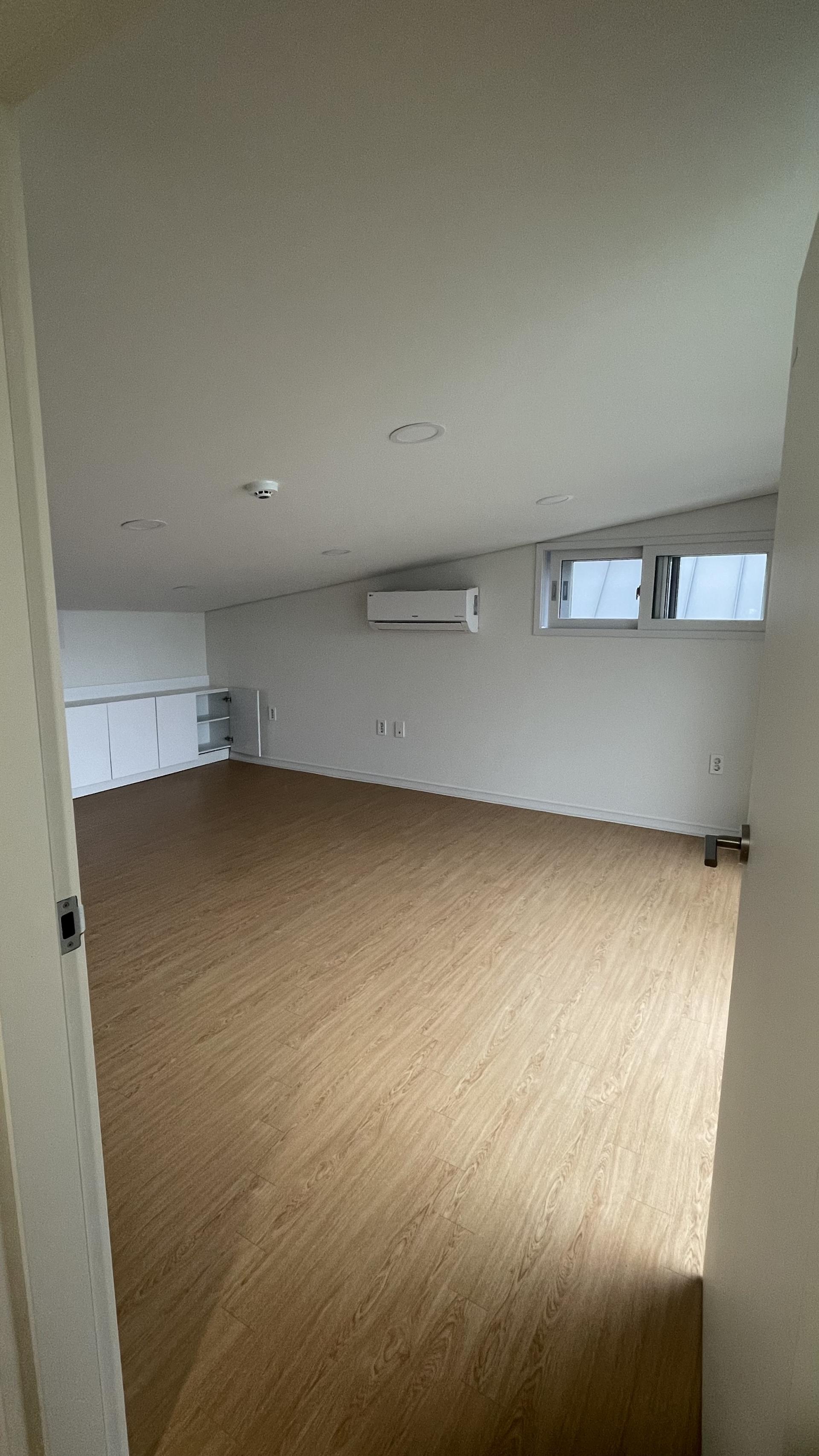 23d9bcc810bcc.jpg