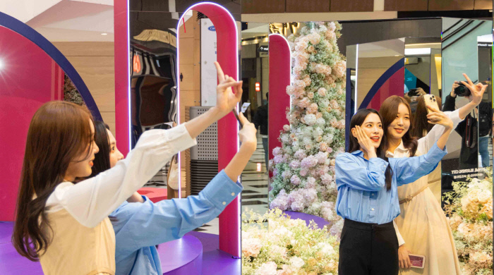 [포토뉴스] 쇼핑몰에 봄이 왔어요
