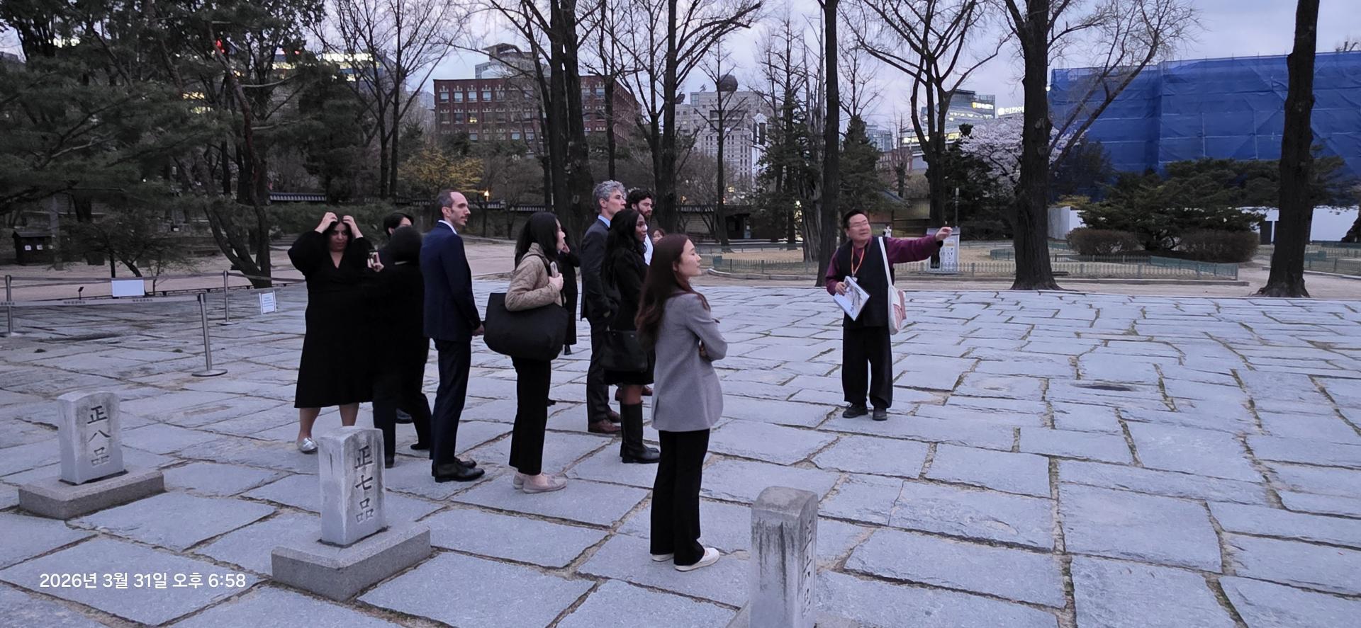f87f43e4257b9.jpg