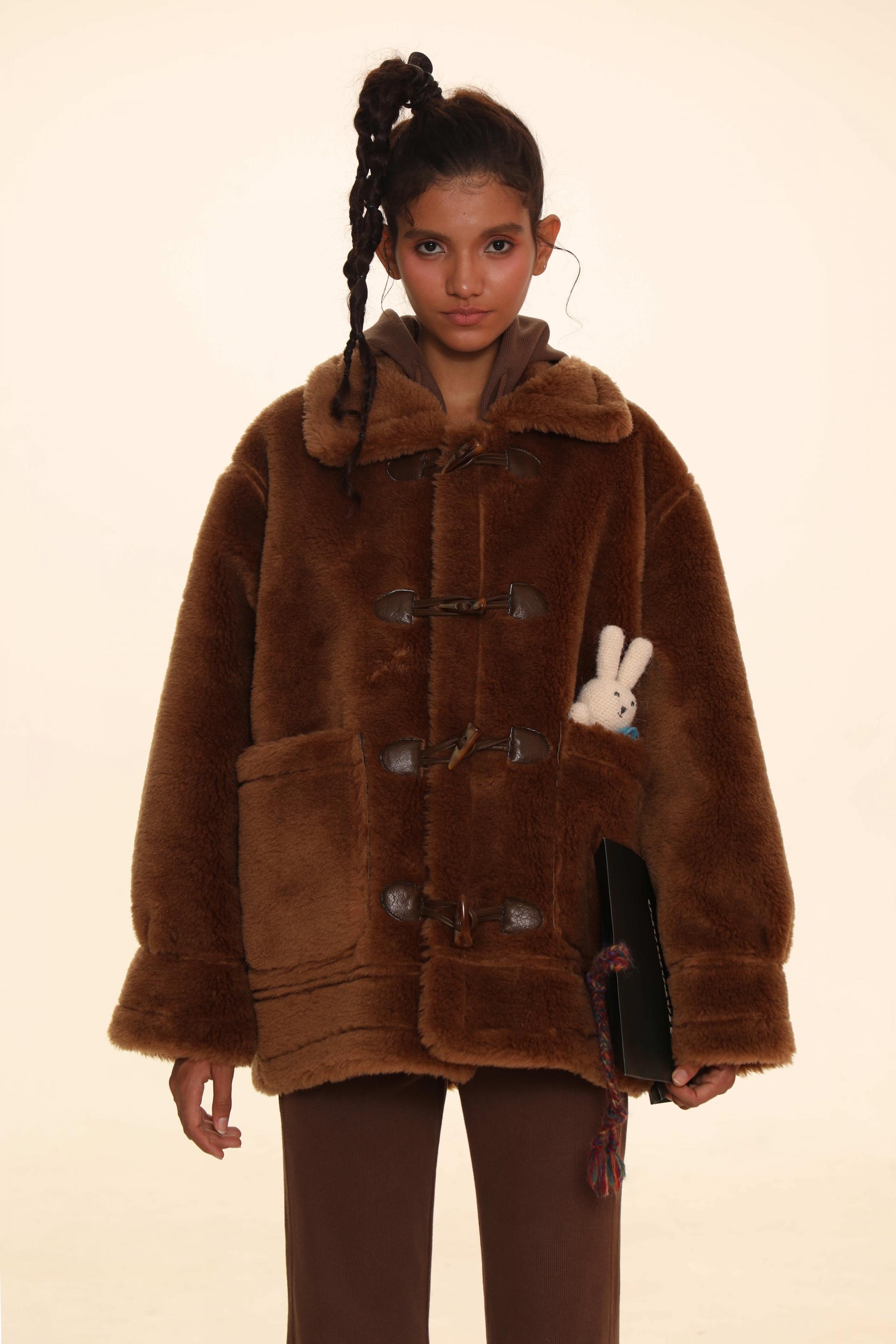 FanoStudios wool short coat