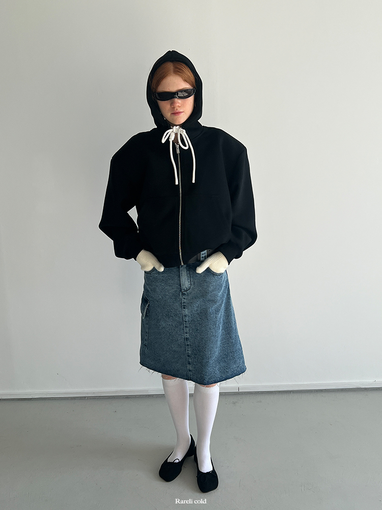 ROCKRIO RARELICOLD Shaped Shoulder Hoodie + Pants Set : 유스키트 