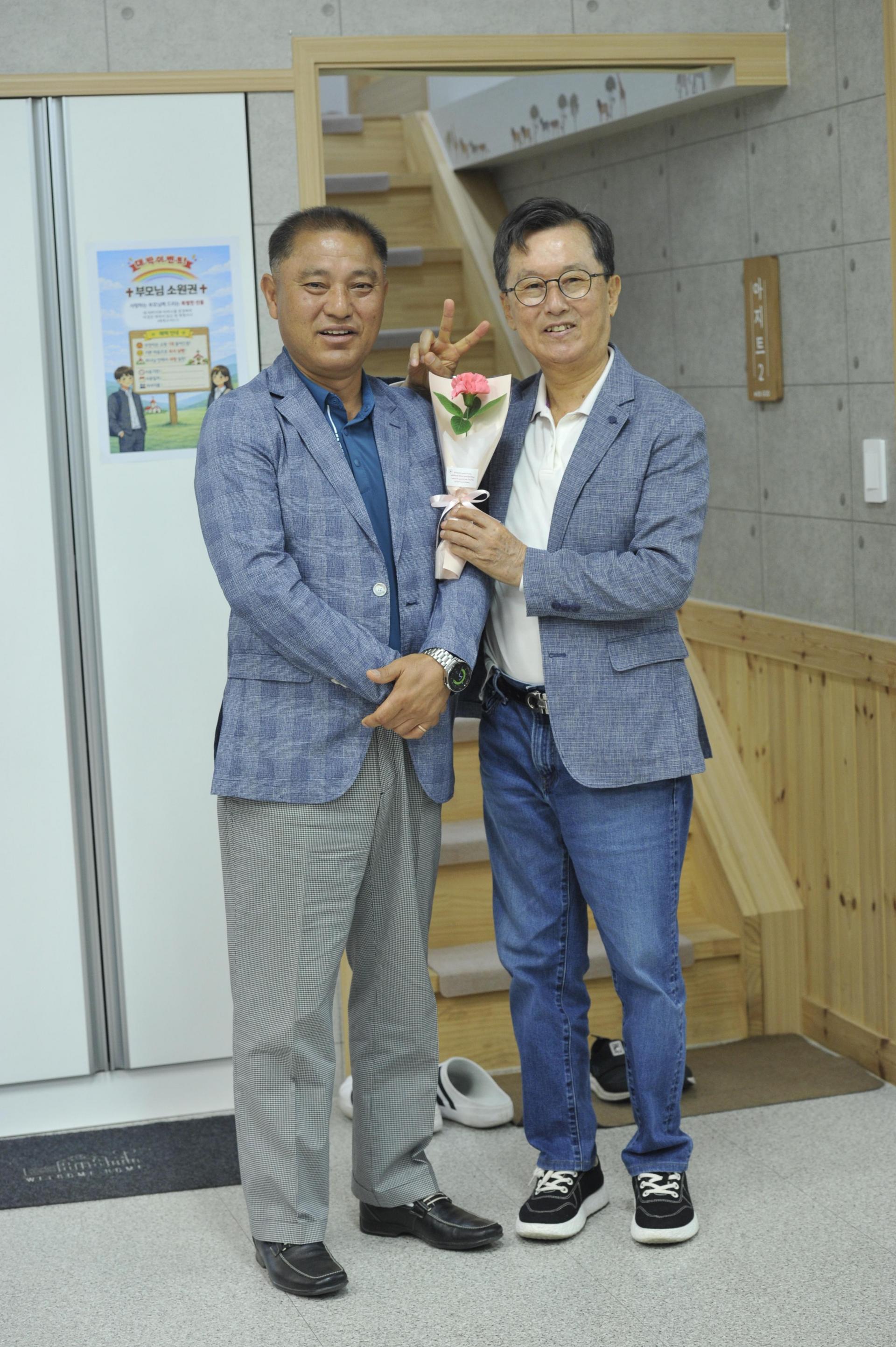 2f9793655e40a.jpg