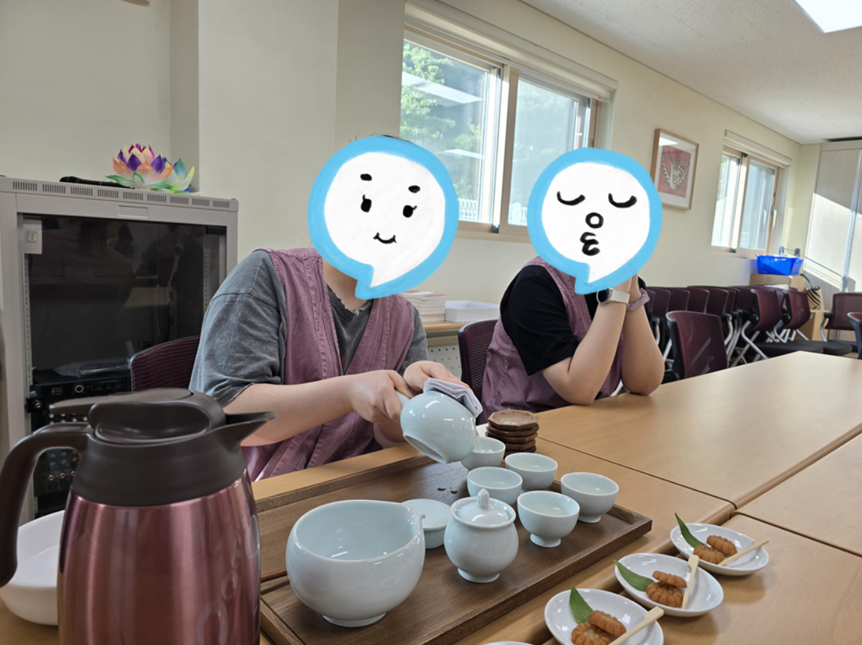 5a7ab148ccc89.png
