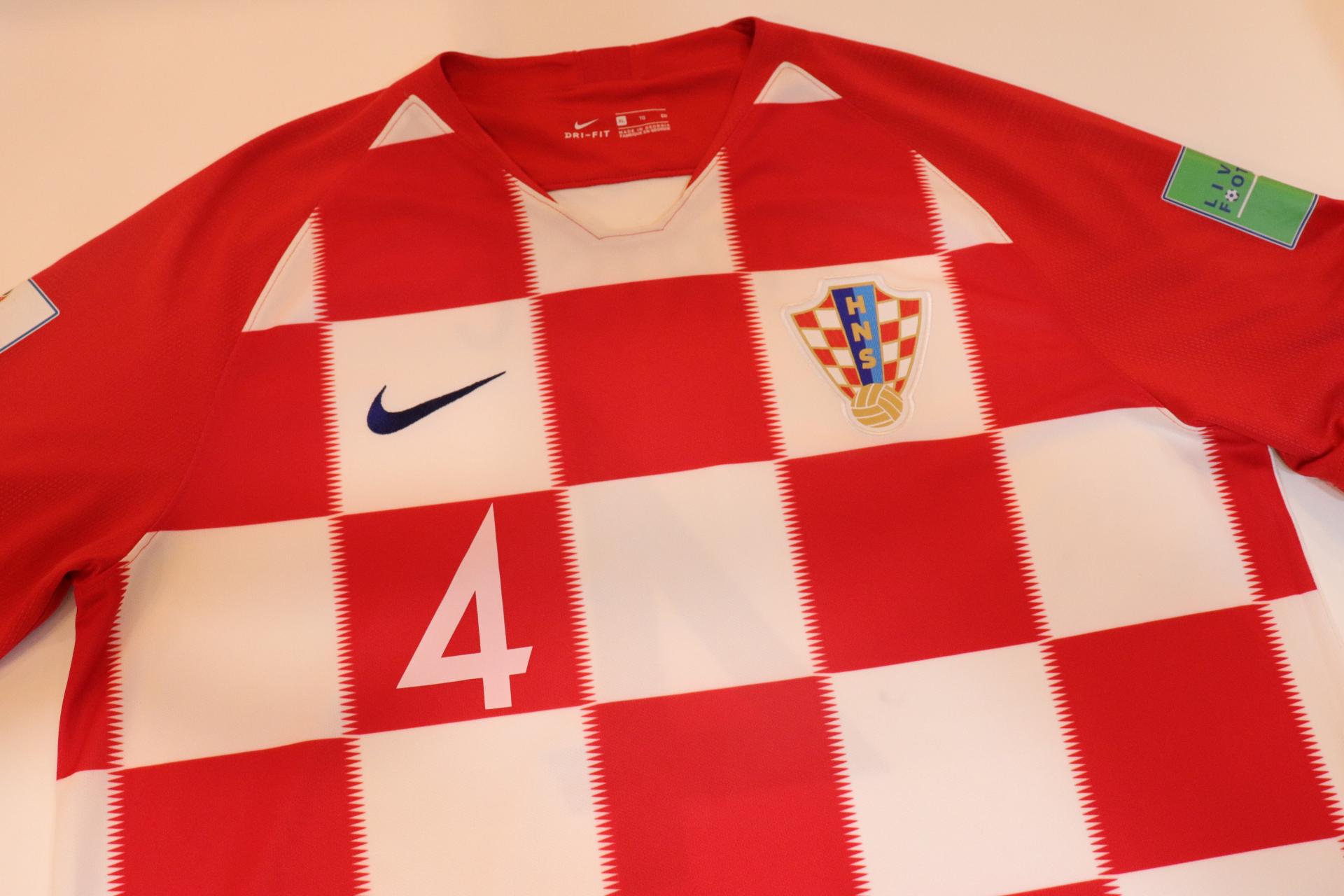 2018-2020 Croatia Home S/S #4 Perisic - XL