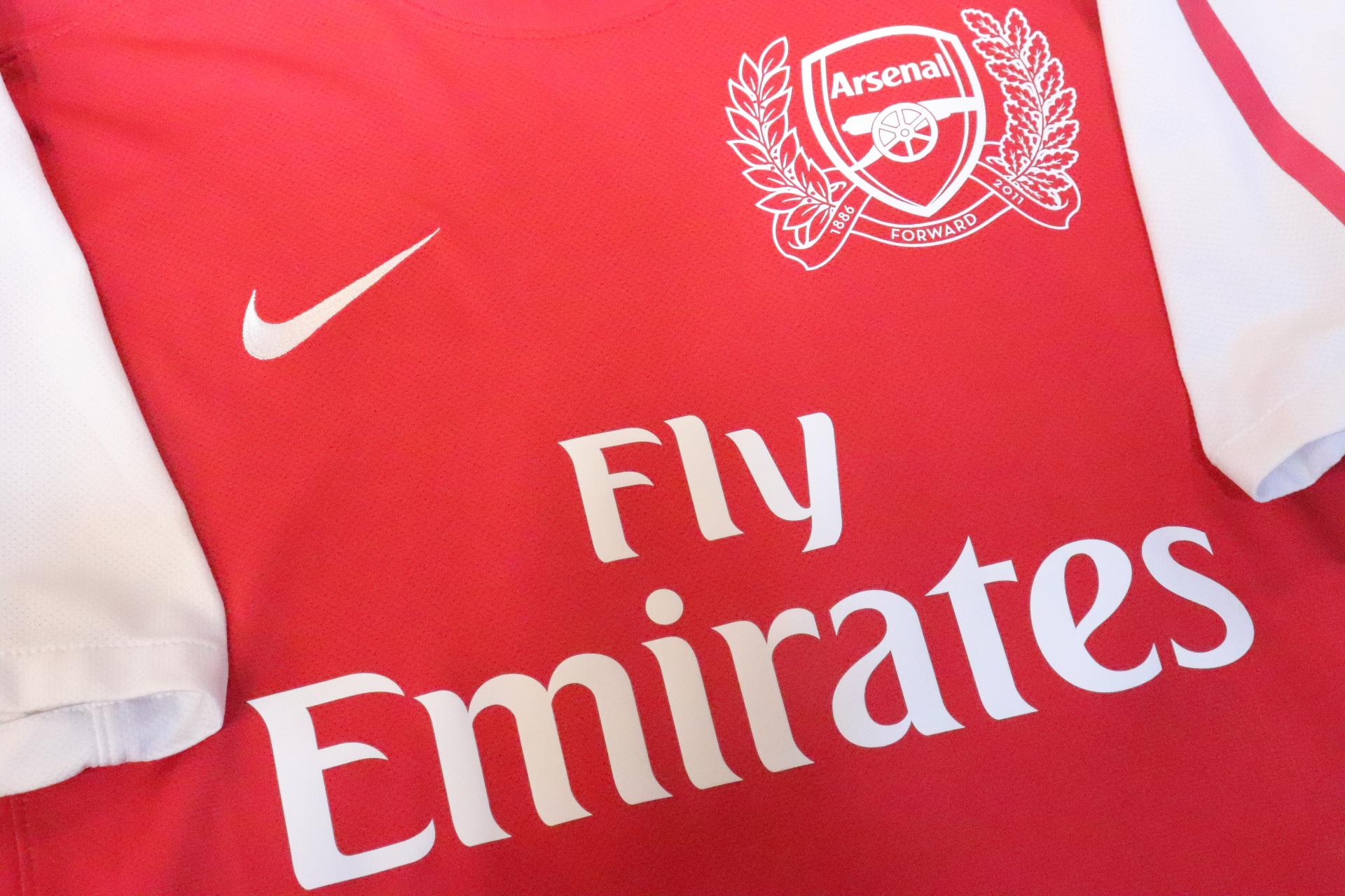 2011-2012 Arsenal Home S/S #9 J.Y. Park - L