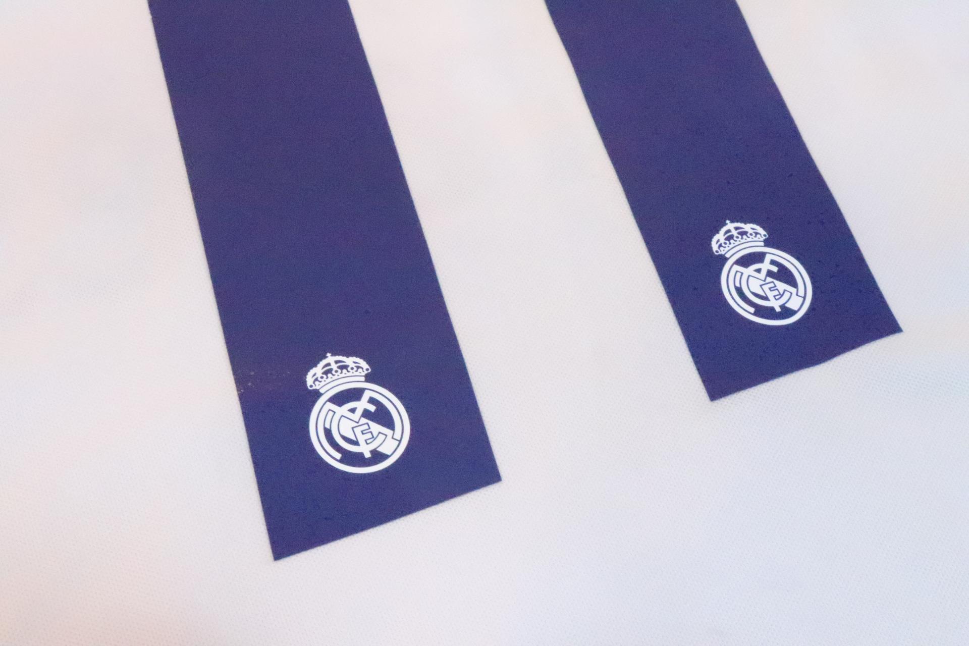 2016-2017 Real Madrid Home S/S #11 Bale - XL