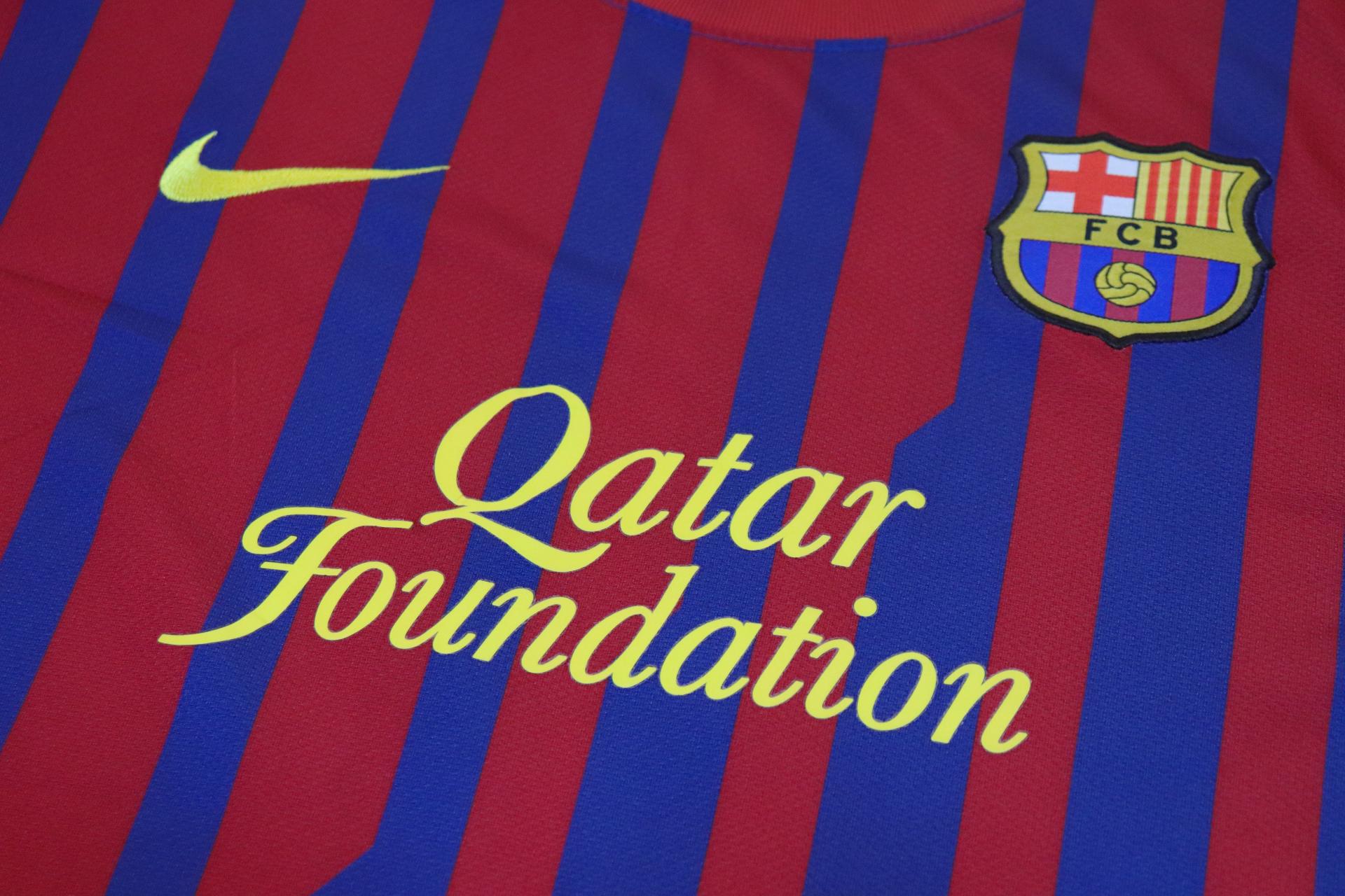 2011-2012 Barcelona Home S/S #8 A.Iniesta - XXL