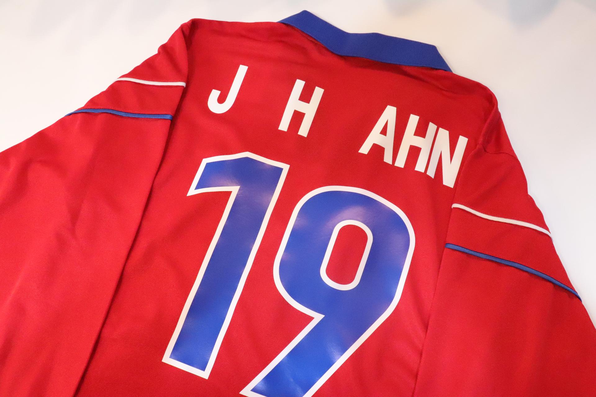 1998-2000 Korea Home S/S #19 J H AHN - L
