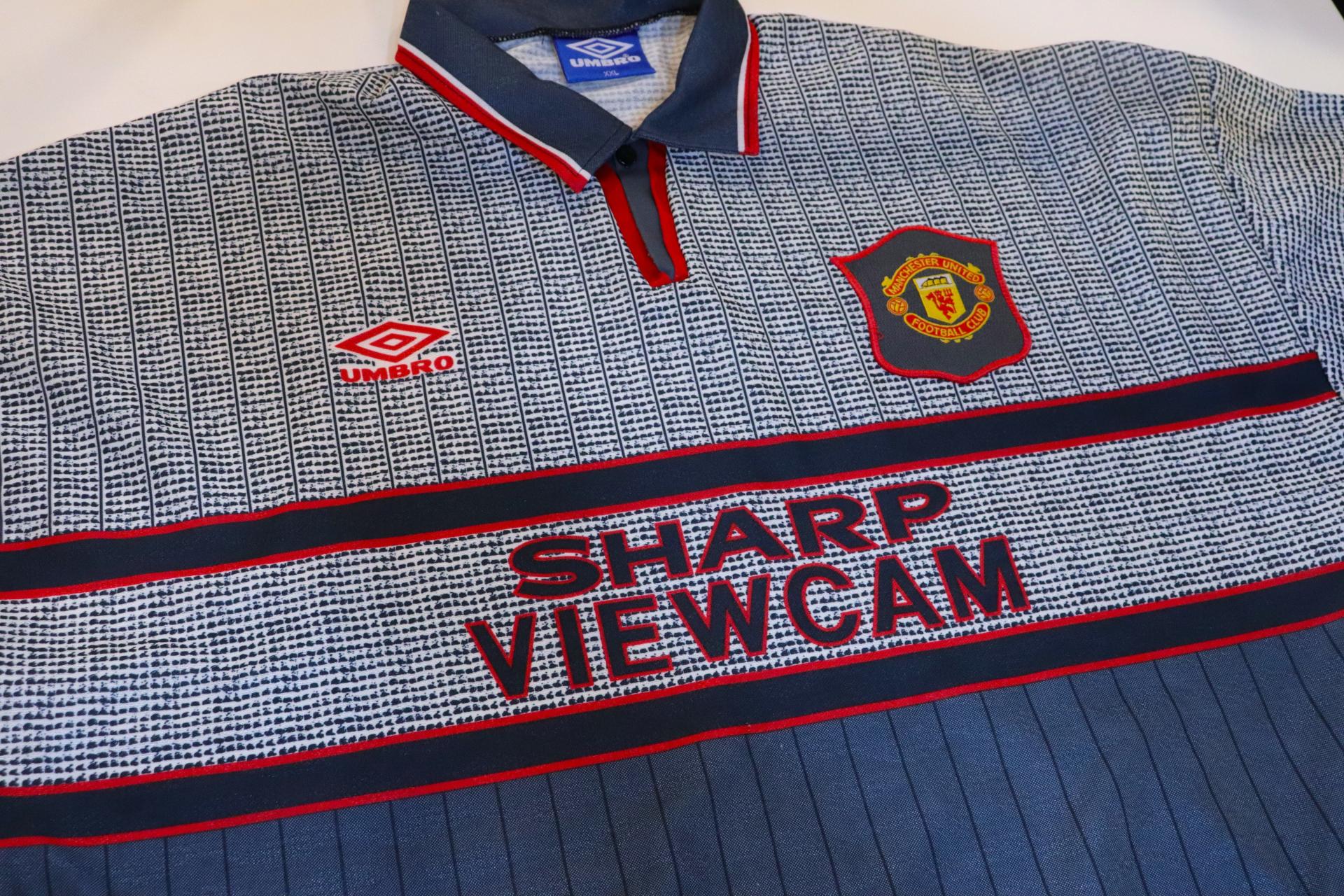 1995-1996 Manchester Utd Away S/S #24 Beckham - XXL