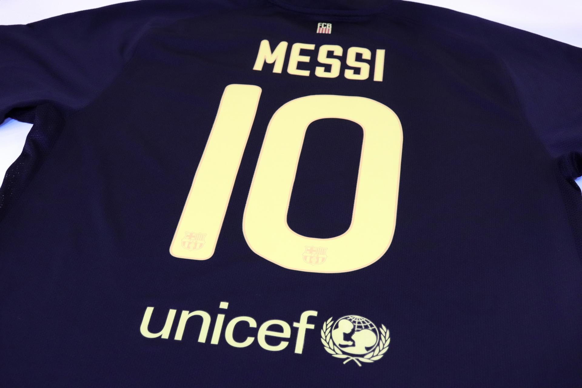 2011-2012 Barcelona Away S/S #10 Messi - L