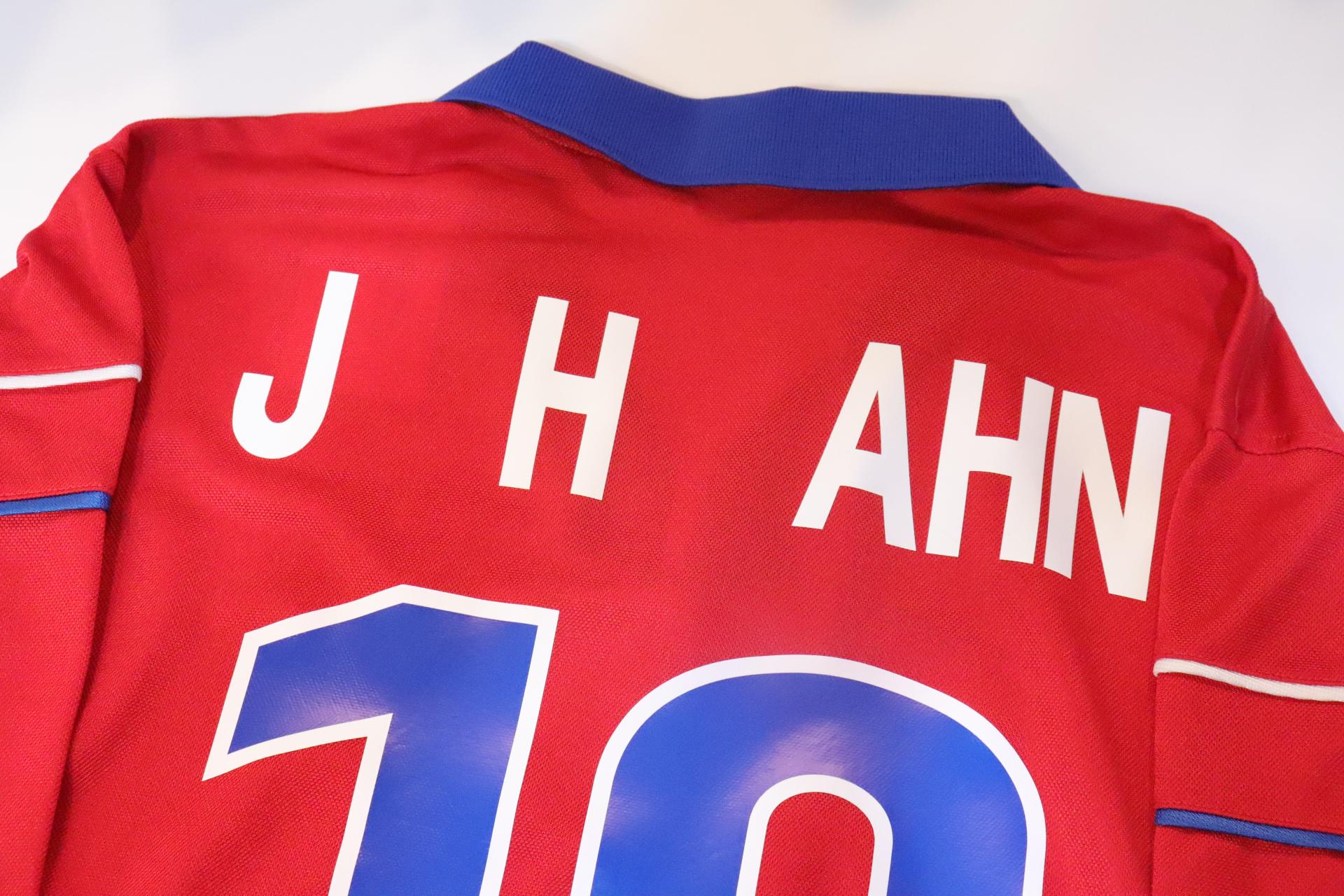 1998-2000 Korea Home S/S #19 J H AHN - L