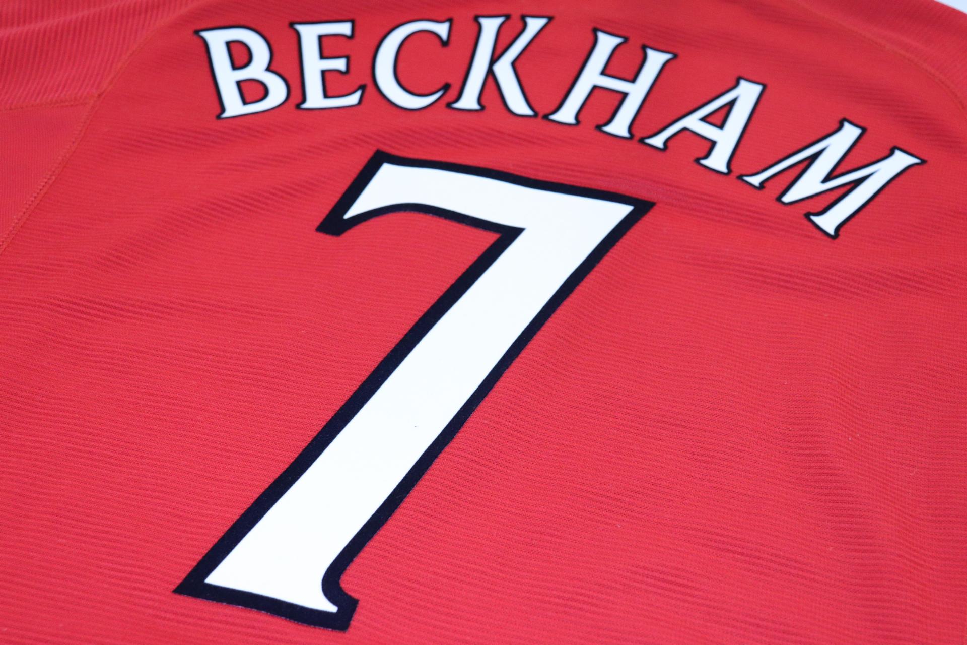 2000-2002 Manchester Utd Home S/S #7 Beckham - L