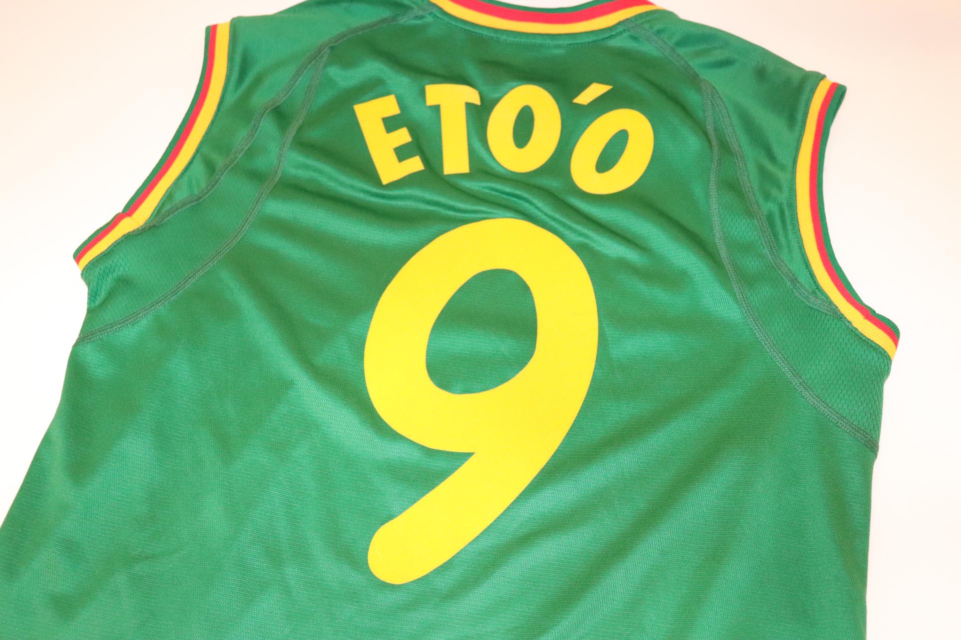 2002-2004 Cameroon Home Sleeveless #9 Etóo - L