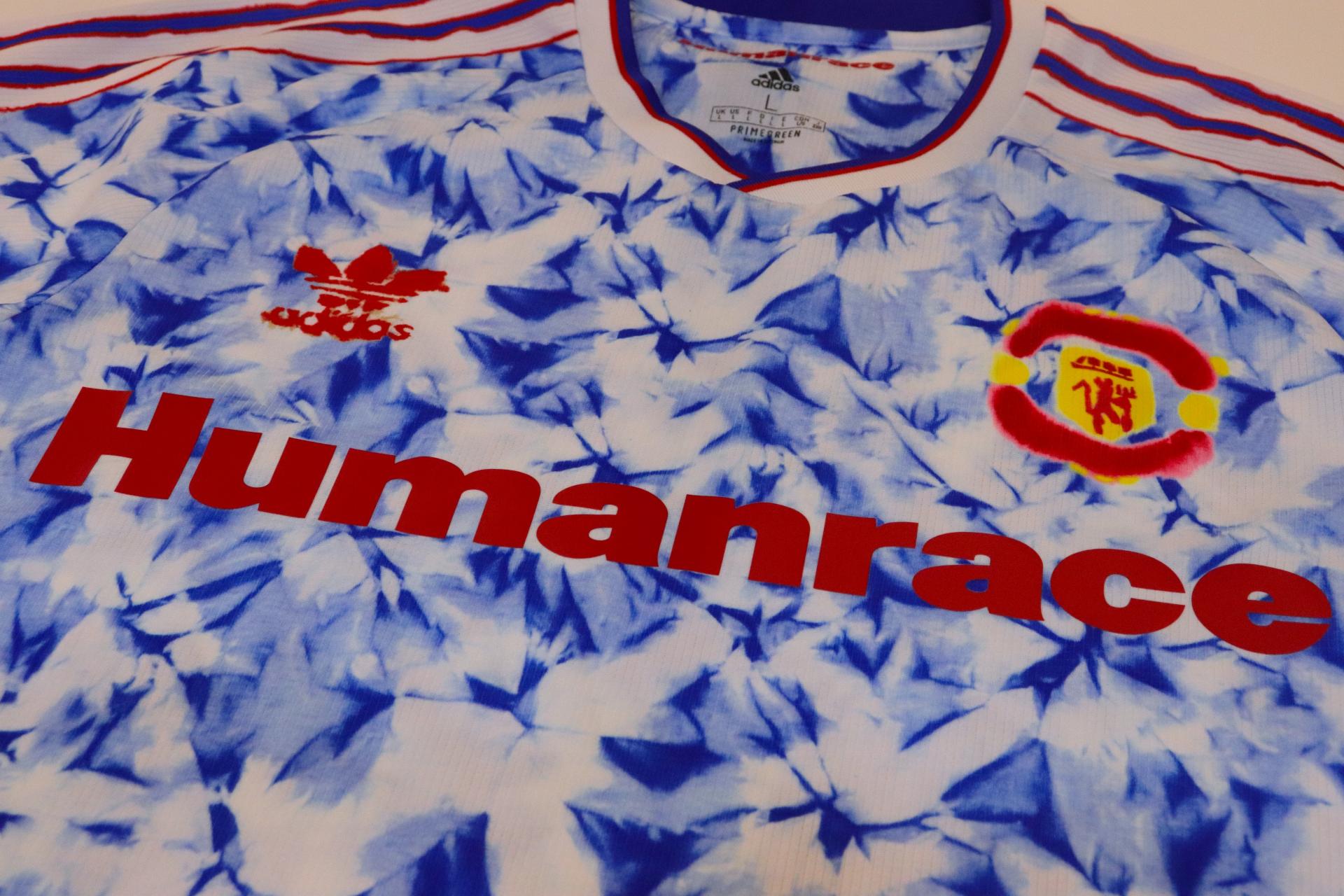 2021-2022 Manchester Utd Special Humanrace S/S - L