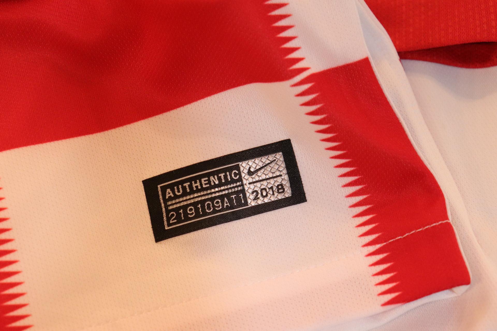 2018-2020 Croatia Home S/S #4 Perisic - XL
