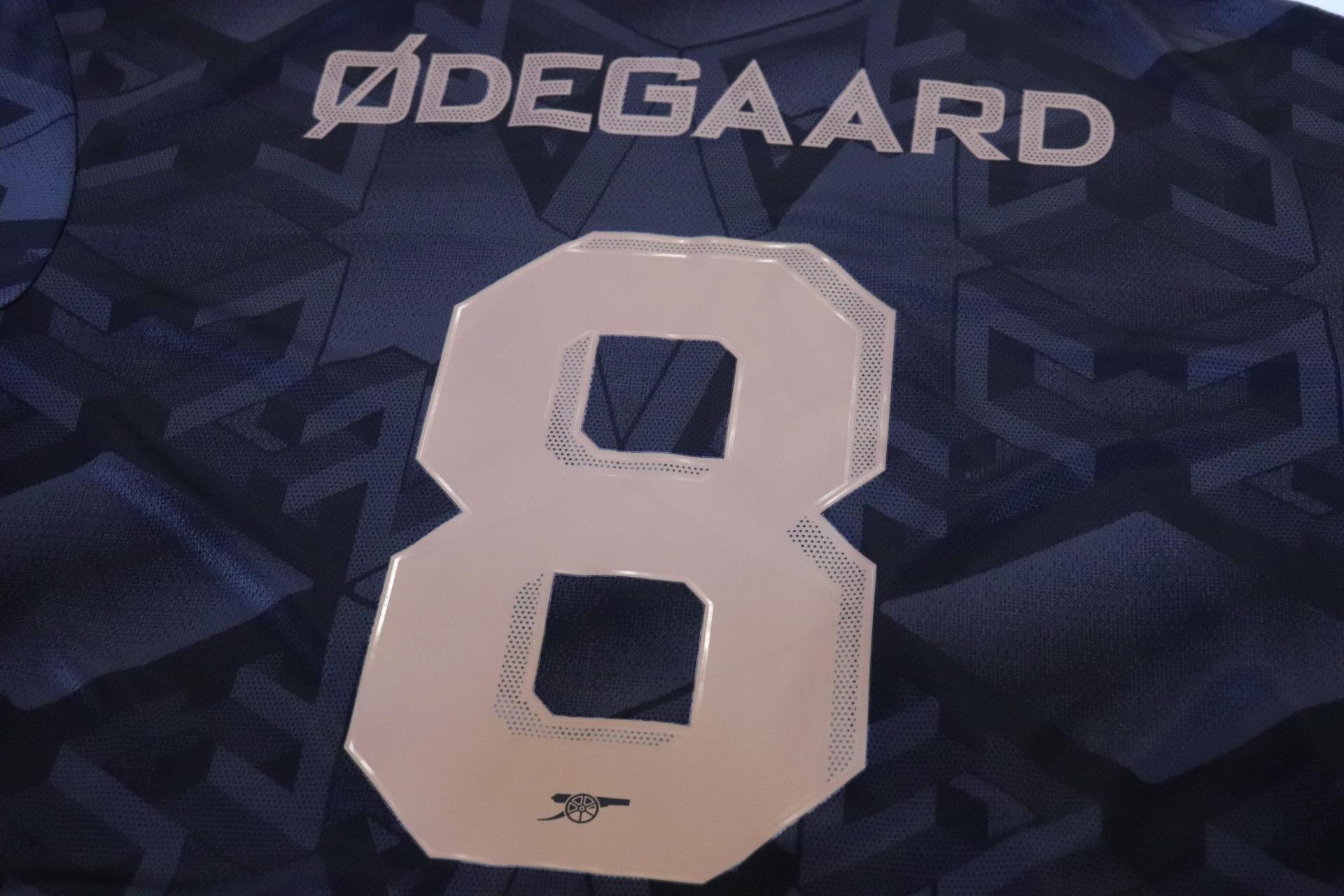 2022-2023 Arsenal Away S/S #8 Ødegaard (Official) - L
