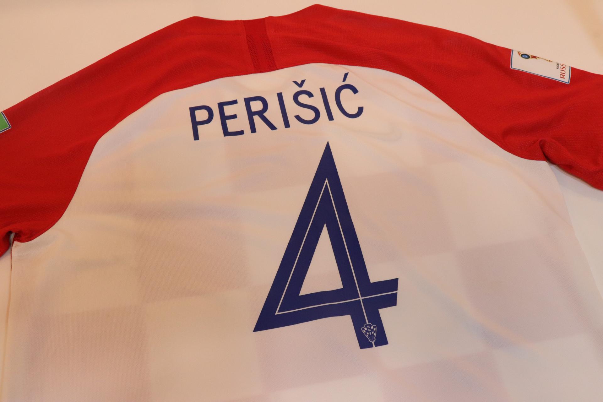 2018-2020 Croatia Home S/S #4 Perisic - XL
