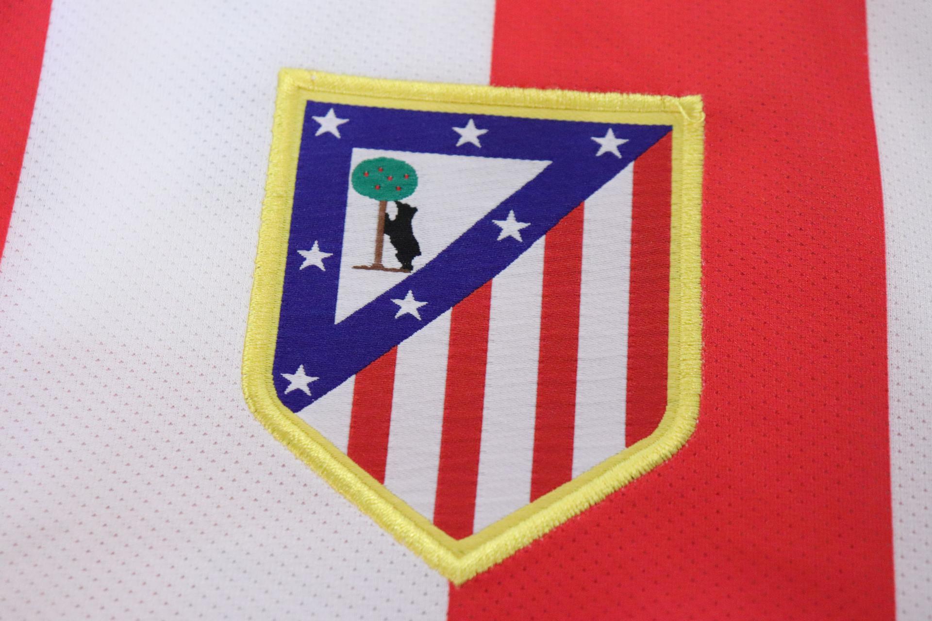 2010-2011 Atletico Madrid Home S/S #10 Kun Aguero - L