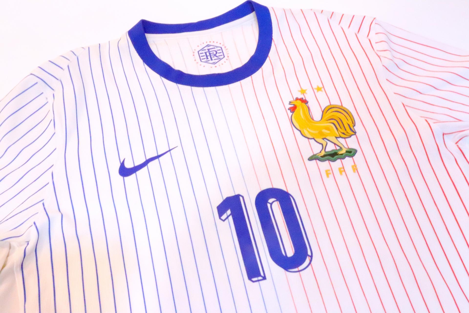 2024-2026 France Away adv S/S #10 Mbappe (Official) - XL