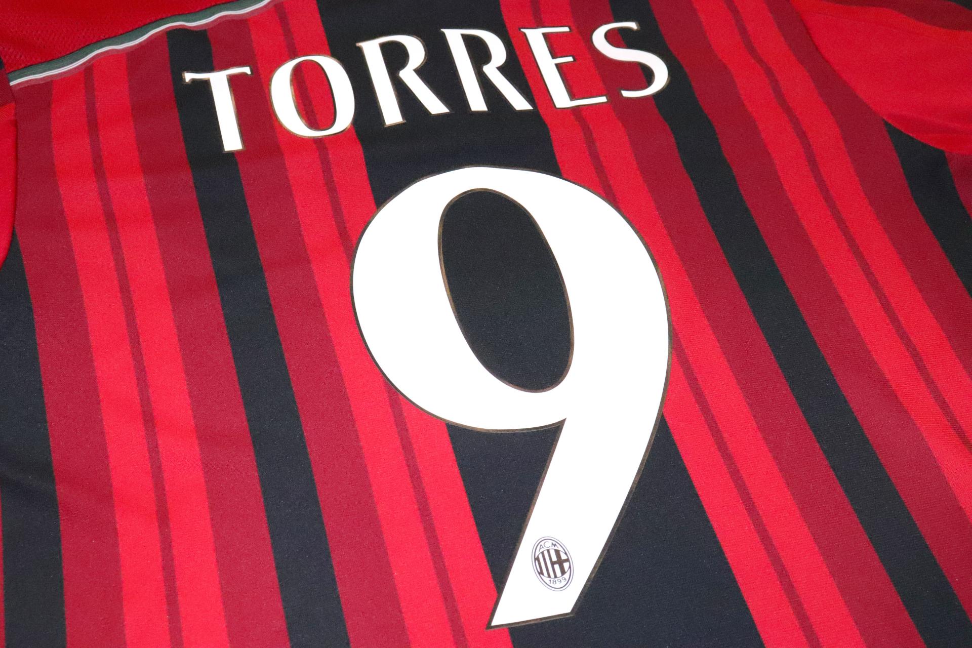 2014-2015 AC Milan Home S/S #9 Torres - L