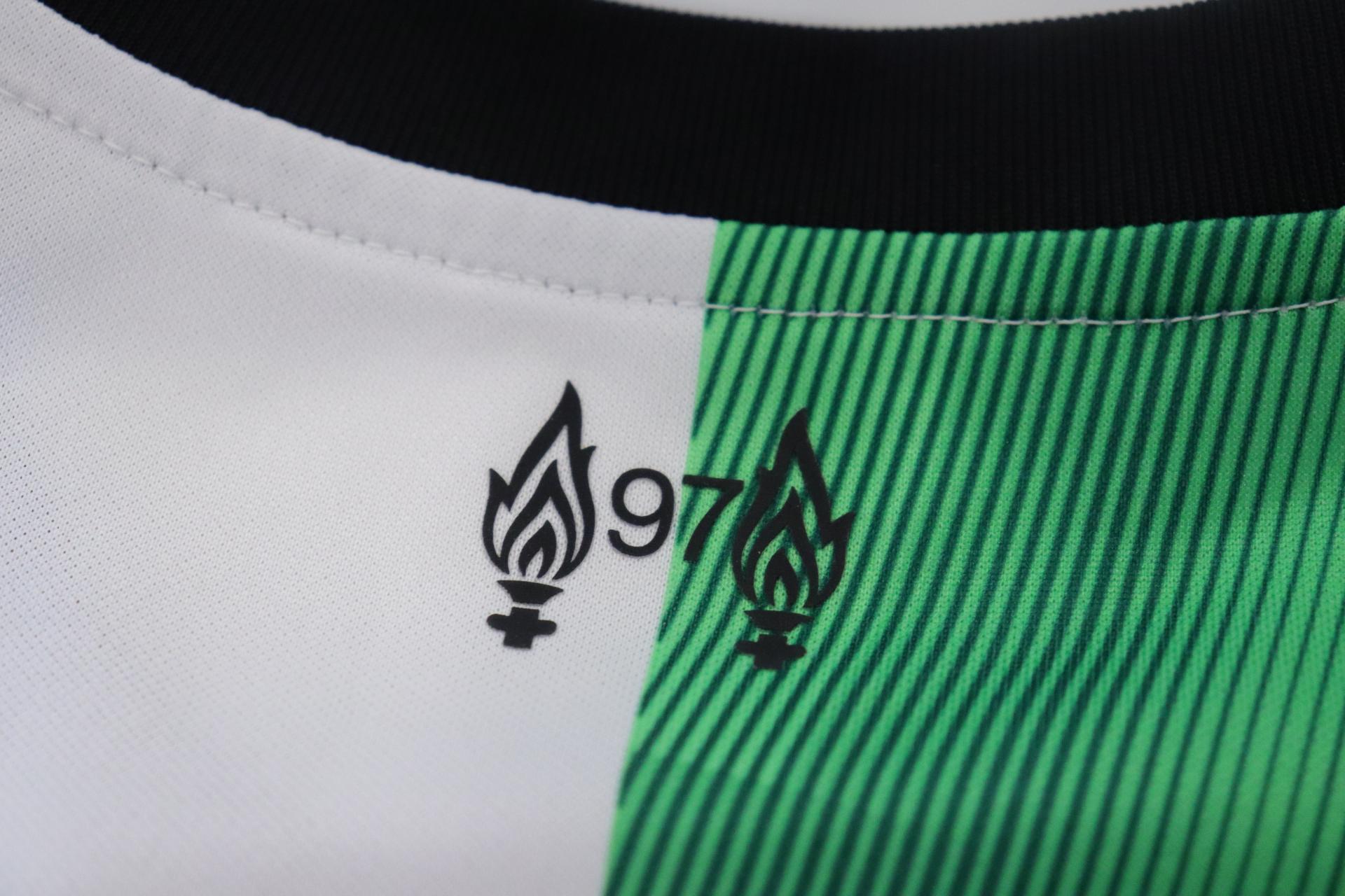 2023-2024 Liverpool Away S/S #10 Mac Allister - L