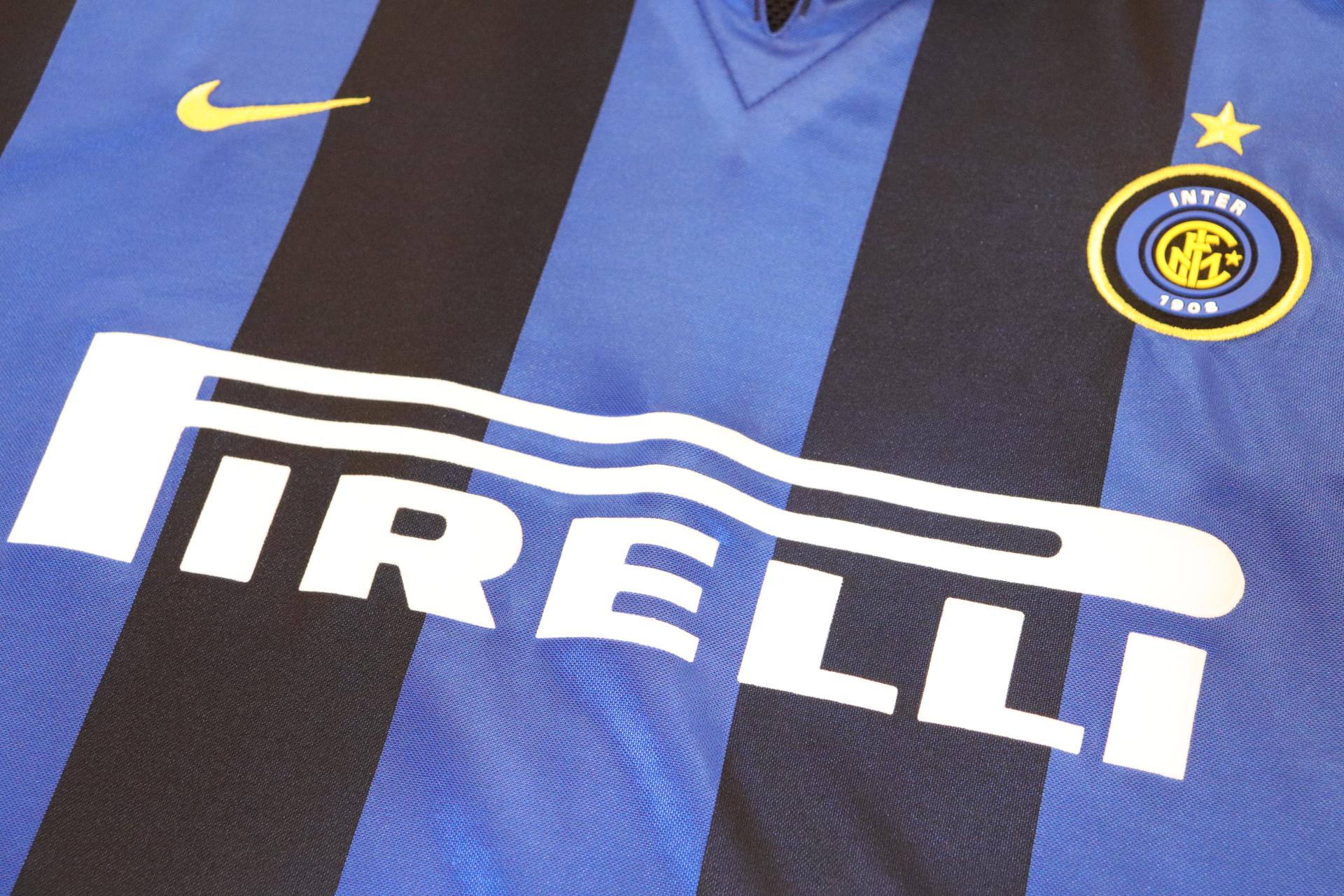 2001-2002 Inter Milan Home S/S #9 Ronaldo - XL