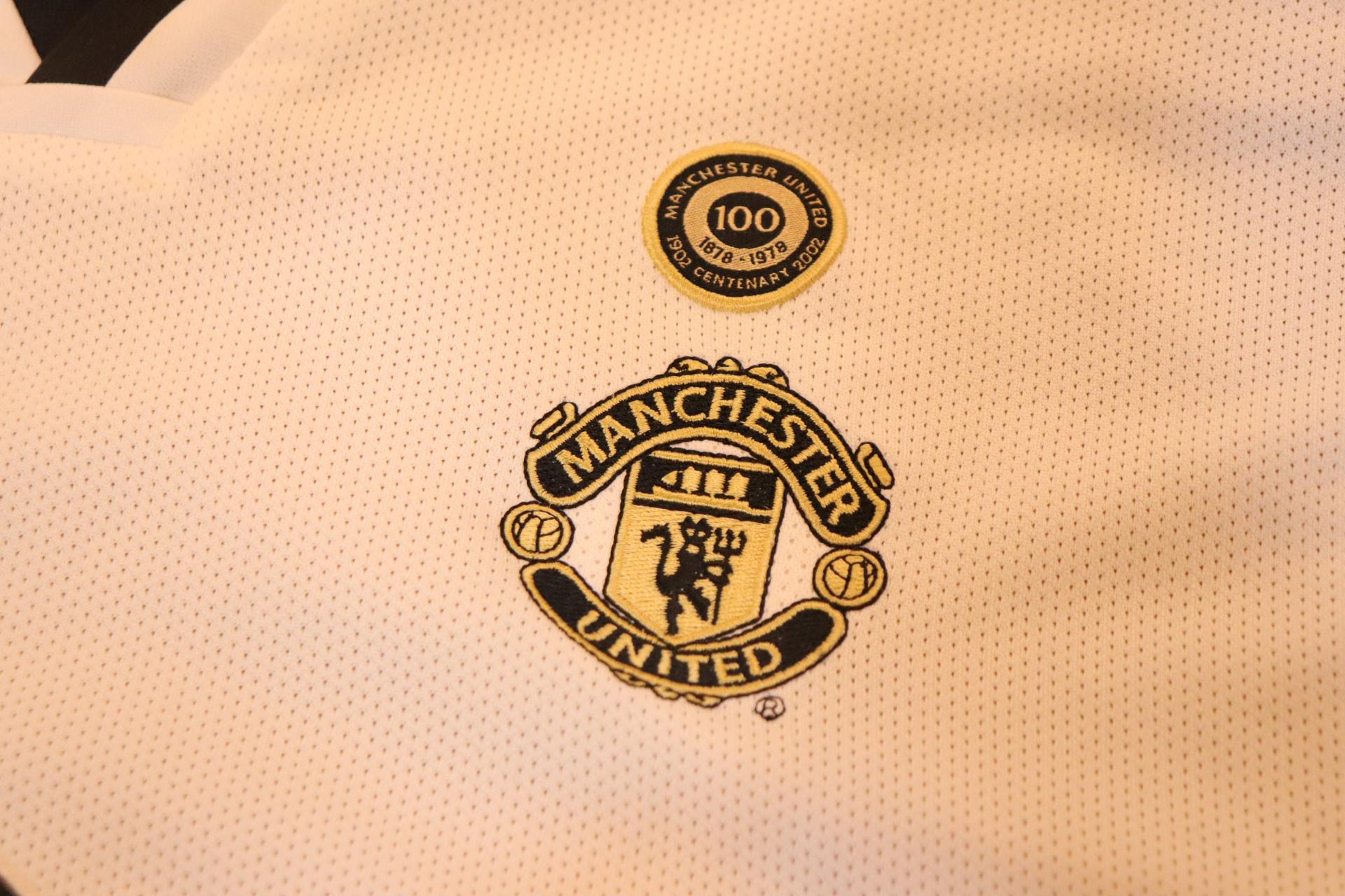 2001-2002 Manchester Utd Away L/S #7 Beckham - XL