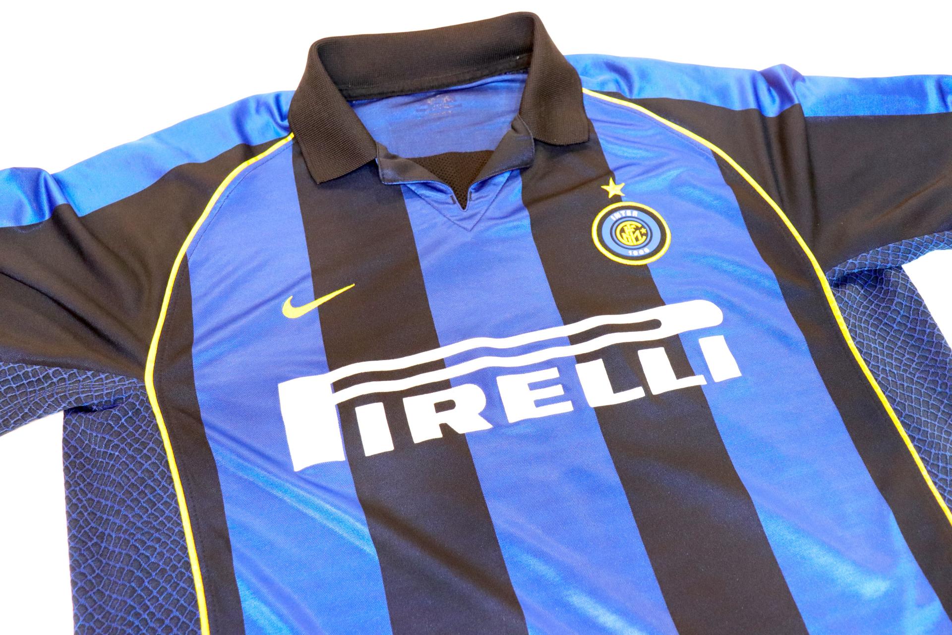 2001-2002 Inter Milan Home L/S #9 Ronaldo - L
