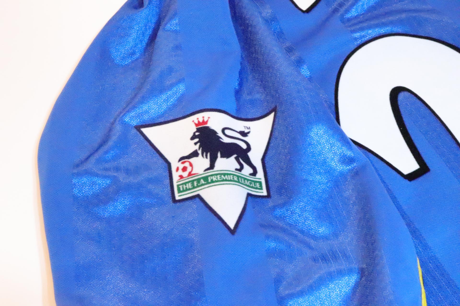 1997-1999 Chelsea Home S/S #25 Zola - L