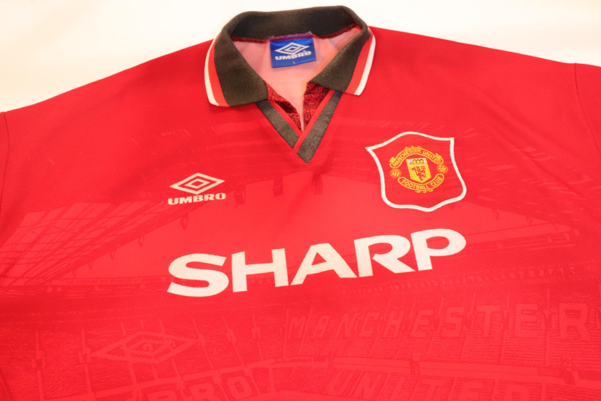 1994-1996 Manchester Utd Home S/S #24 Beckham - L