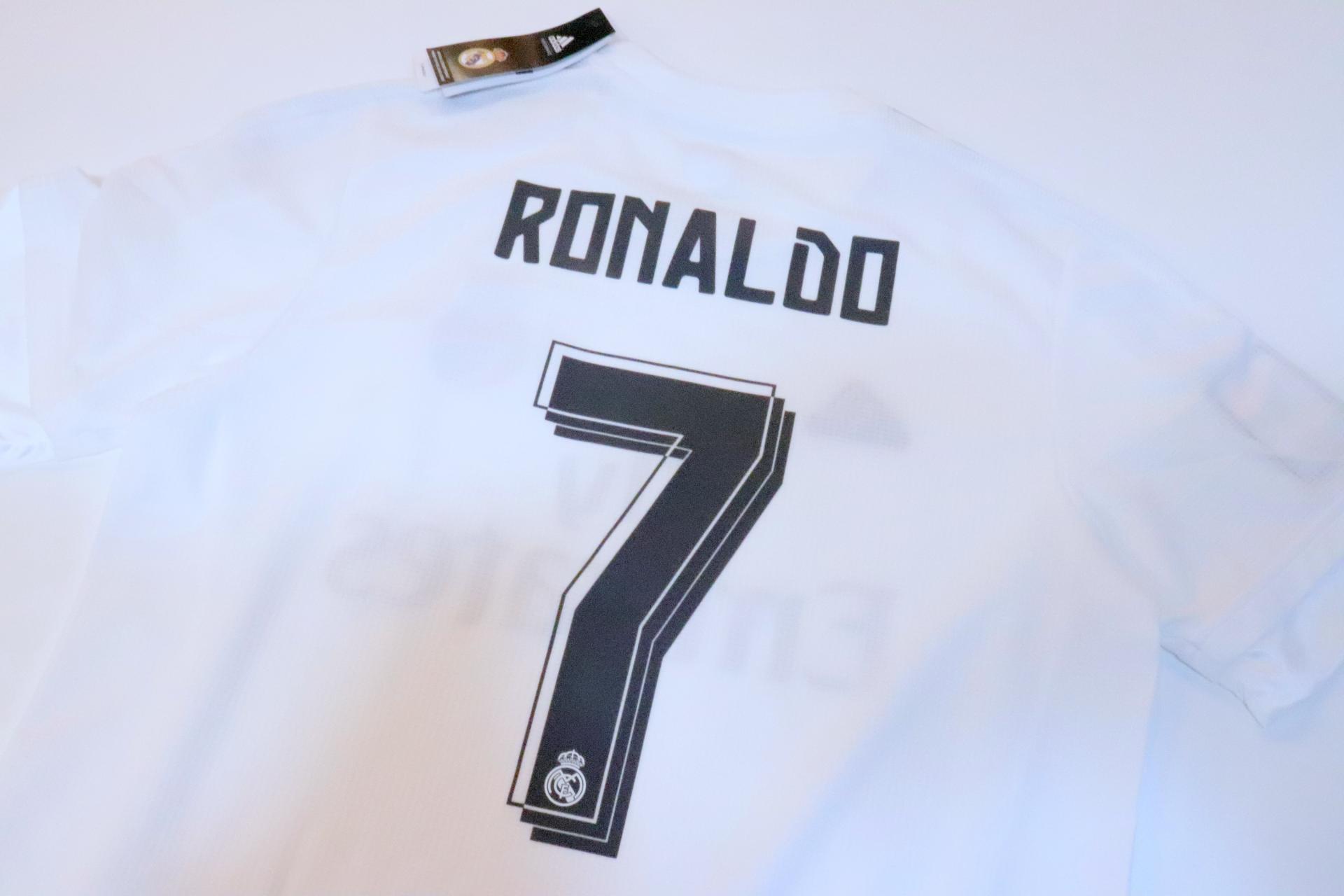 2015-2016 Real Madrid Home S/S #7 Ronaldo - M