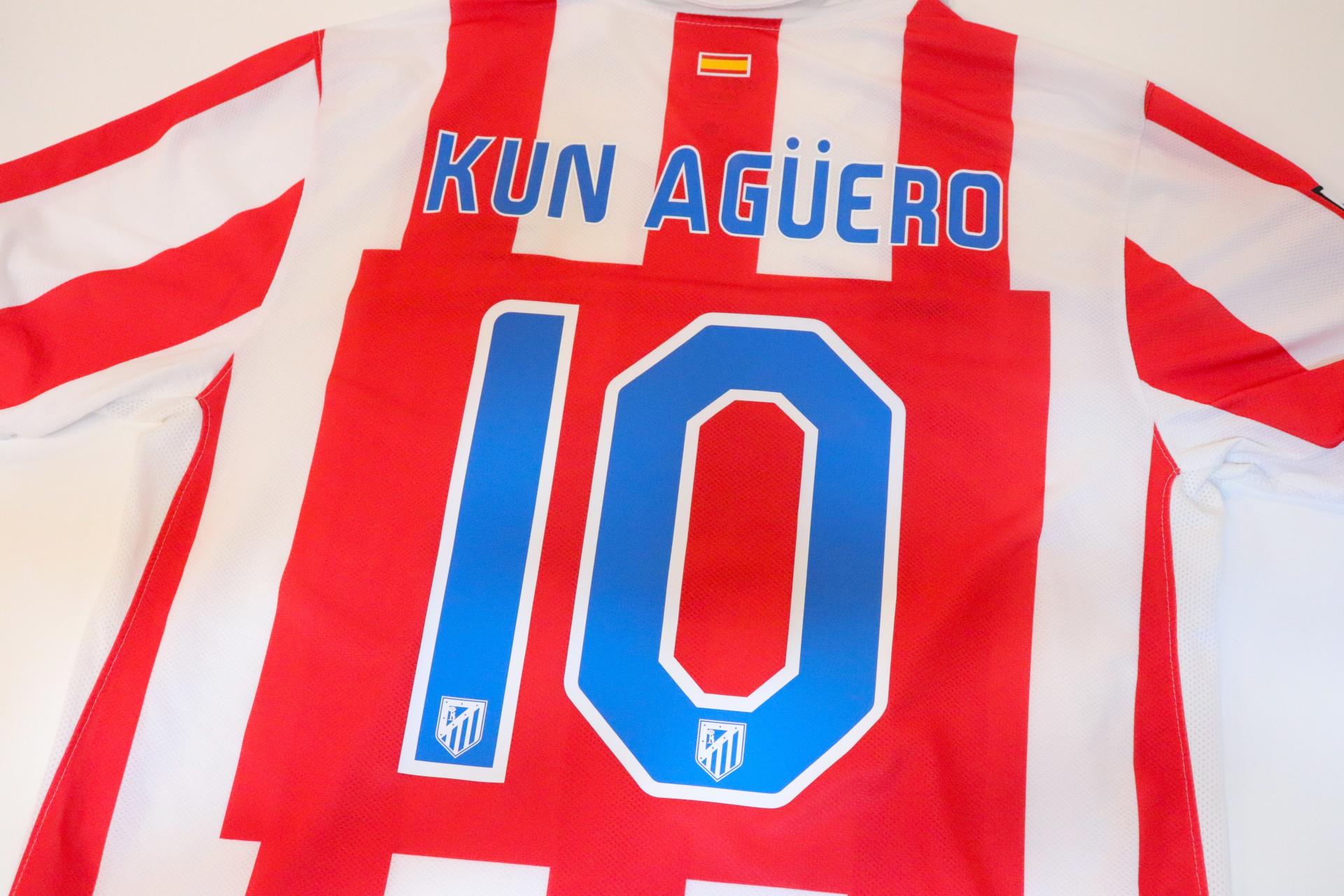 2010-2011 Atletico Madrid Home S/S #10 Kun Aguero - L