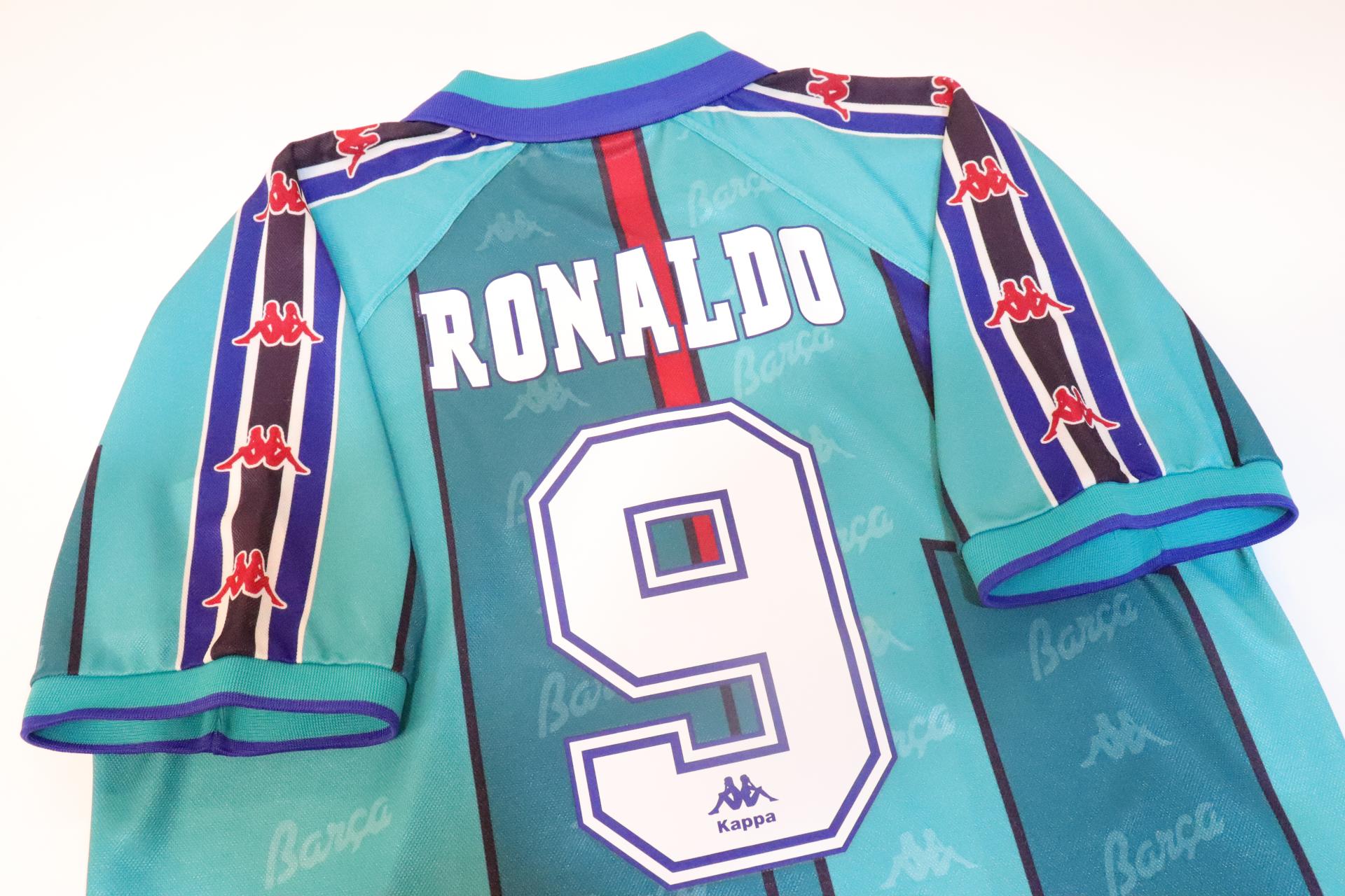 1995-1997 Barcelona Away S/S #9 Ronaldo - XL