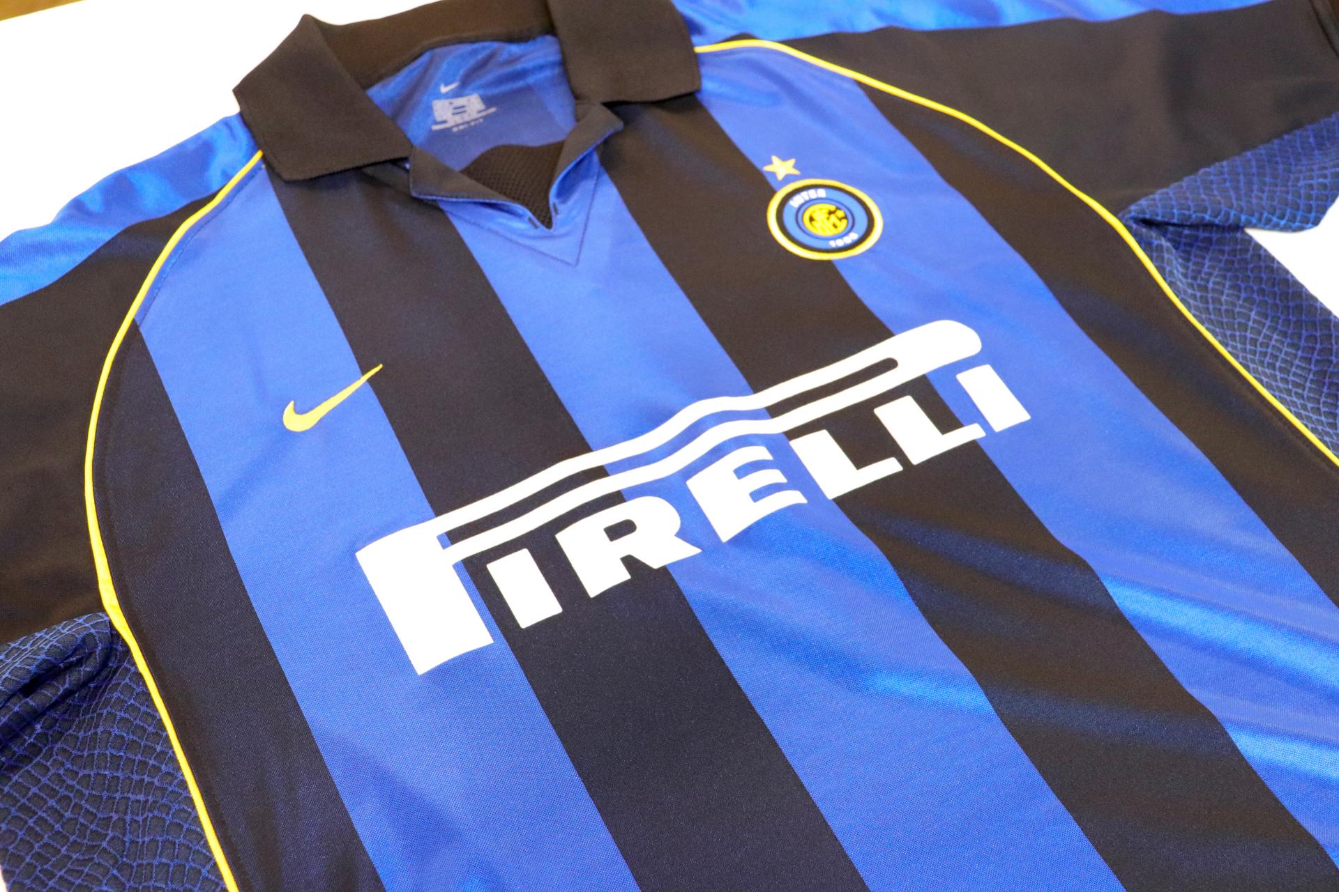 2001-2002 Inter Milan Home S/S #9 Ronaldo - XL