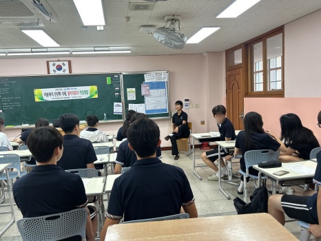 f05d4598d35aa.jpg