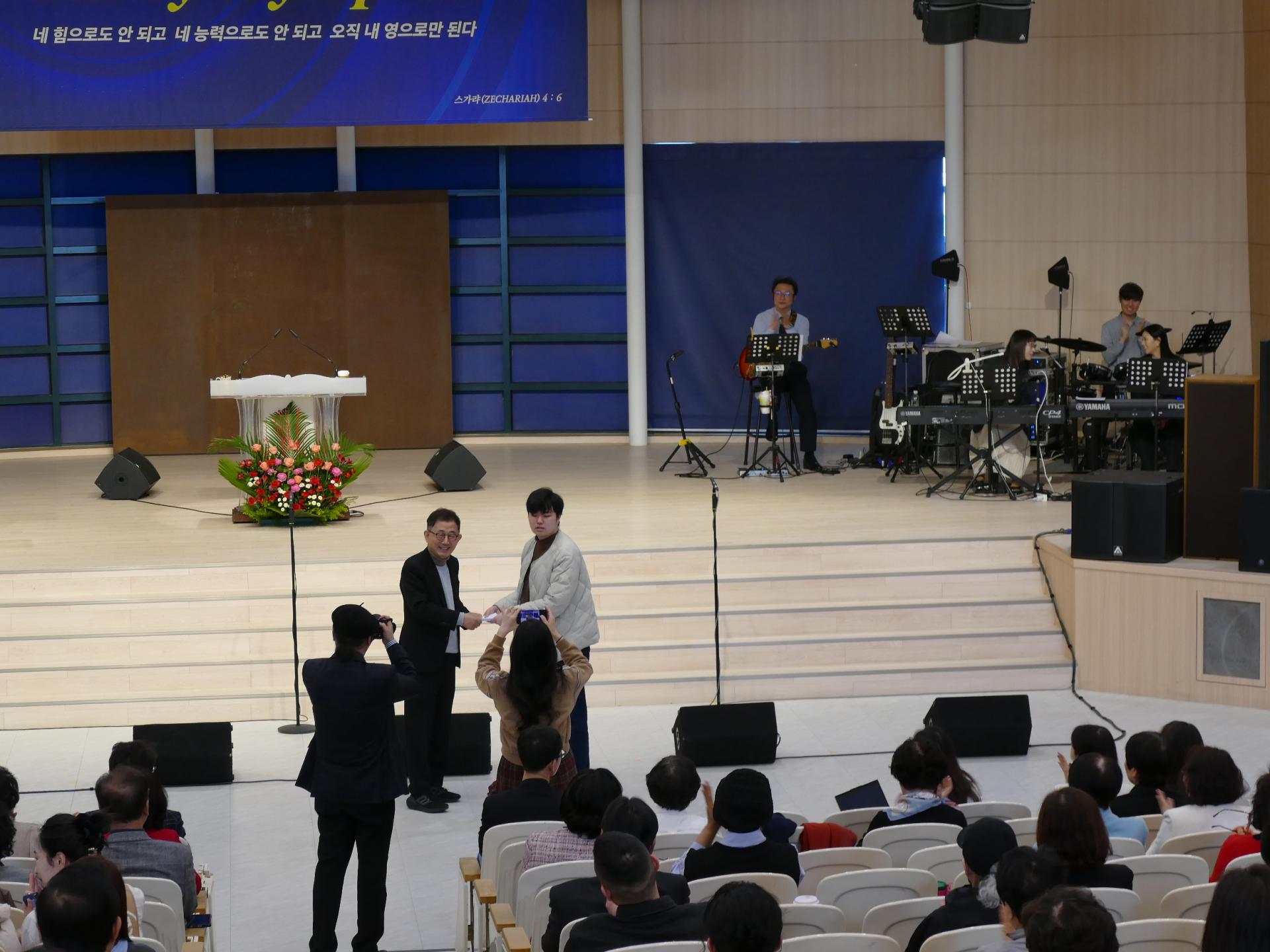 21ec57c5046e8.jpg