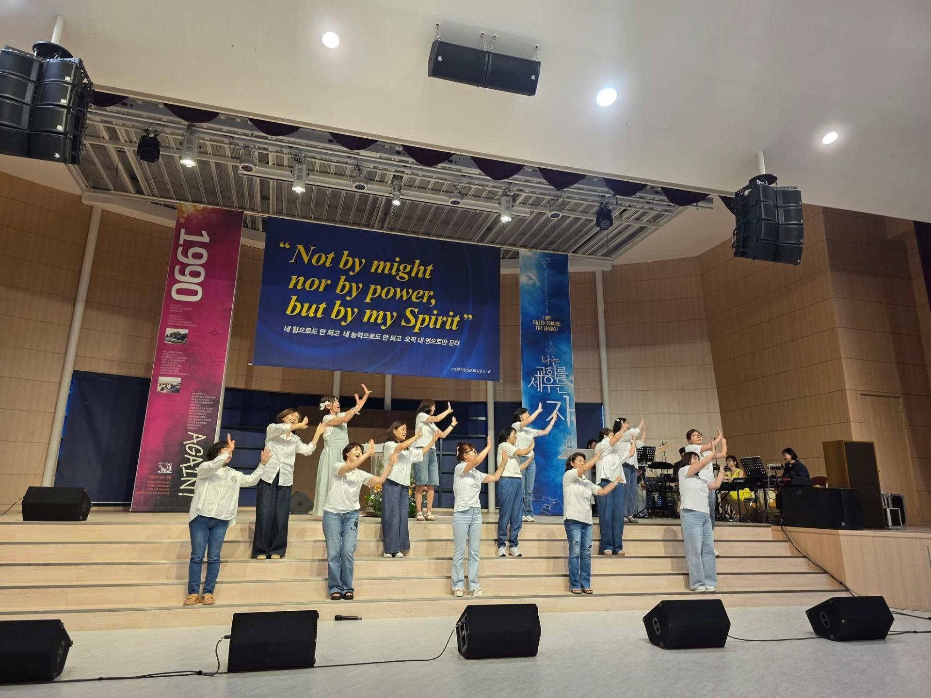 25cb351f115a2.jpg