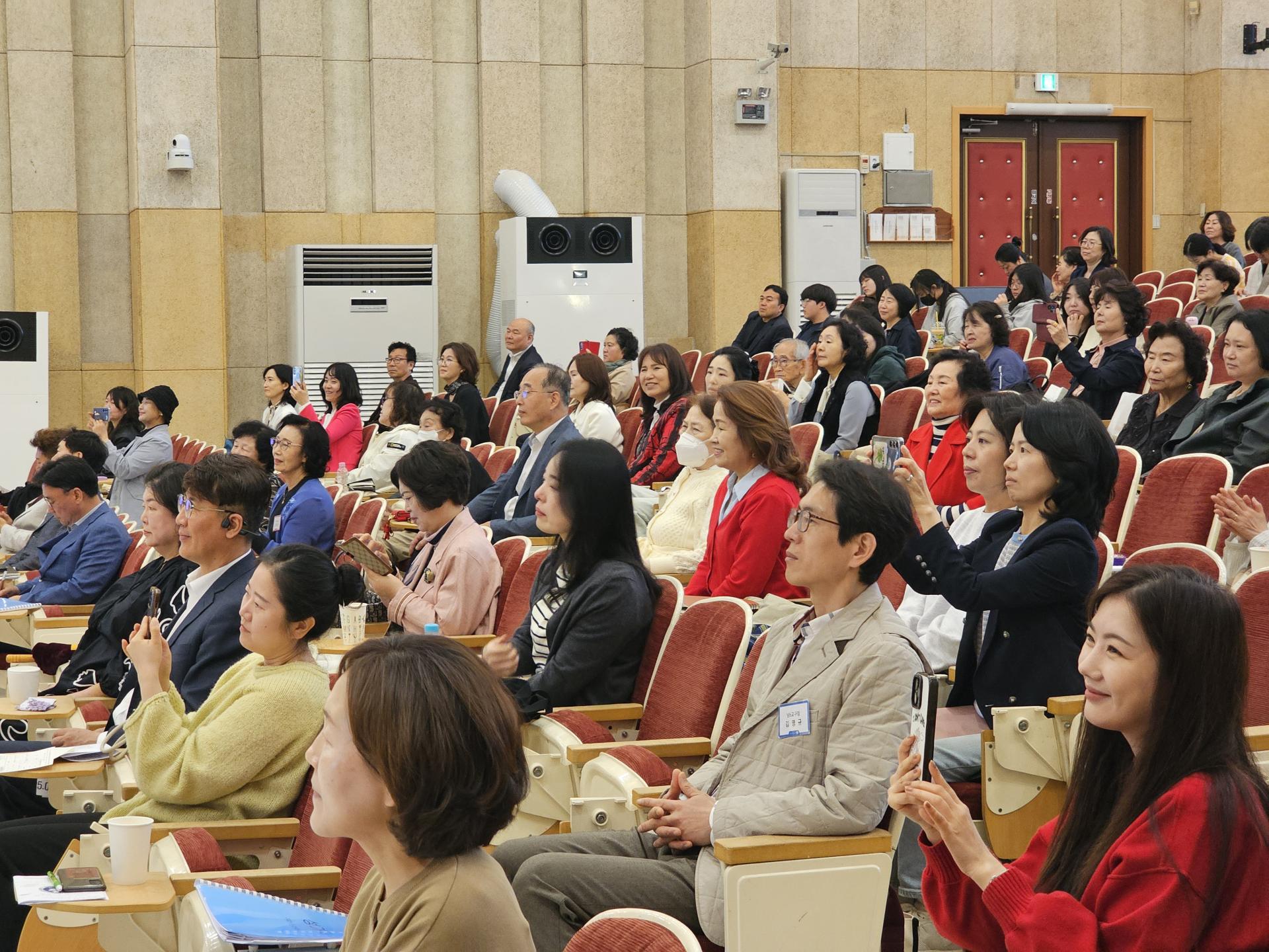3dca208c028f4.jpg