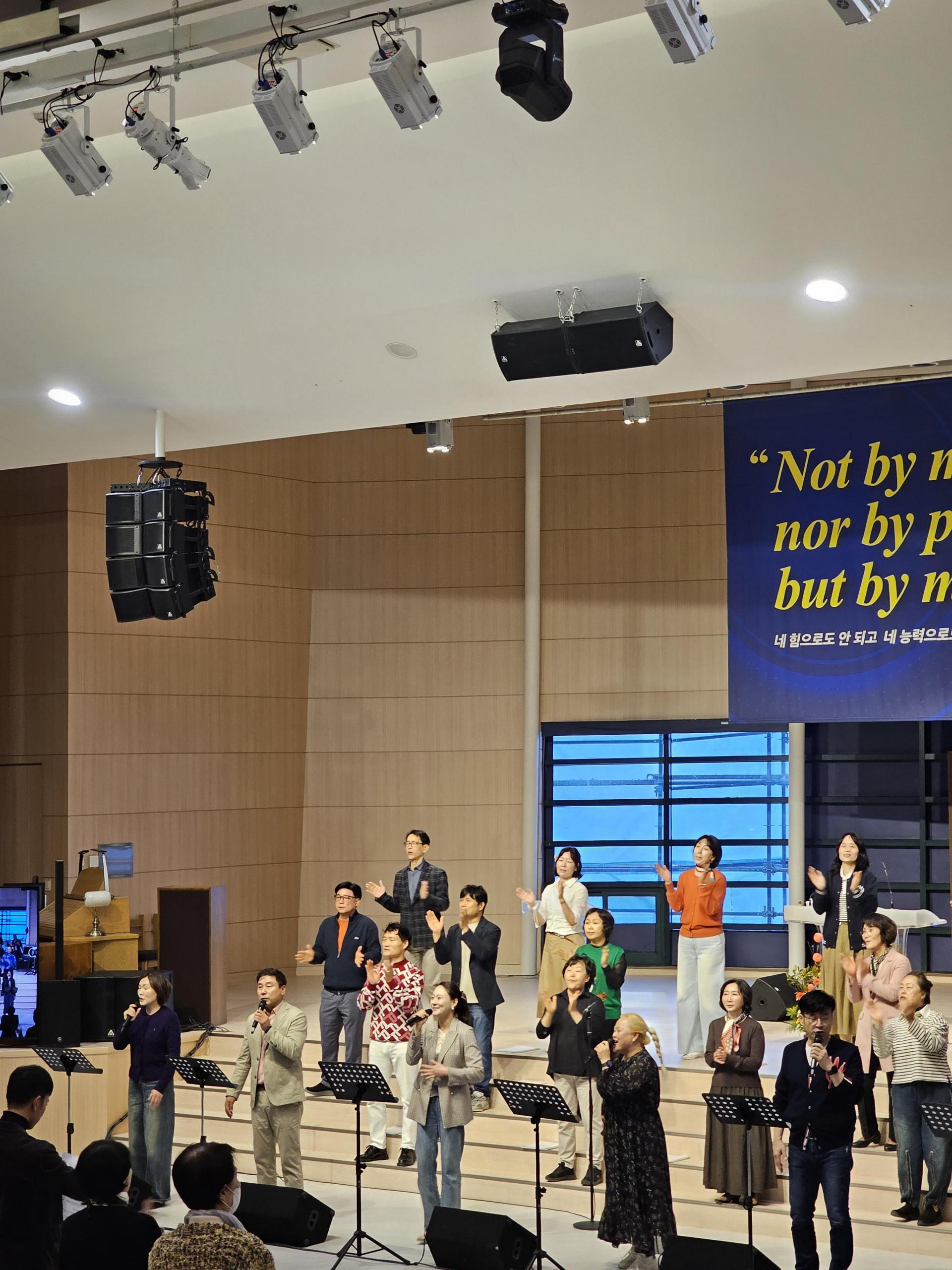 805ba25d3b3bc.jpg