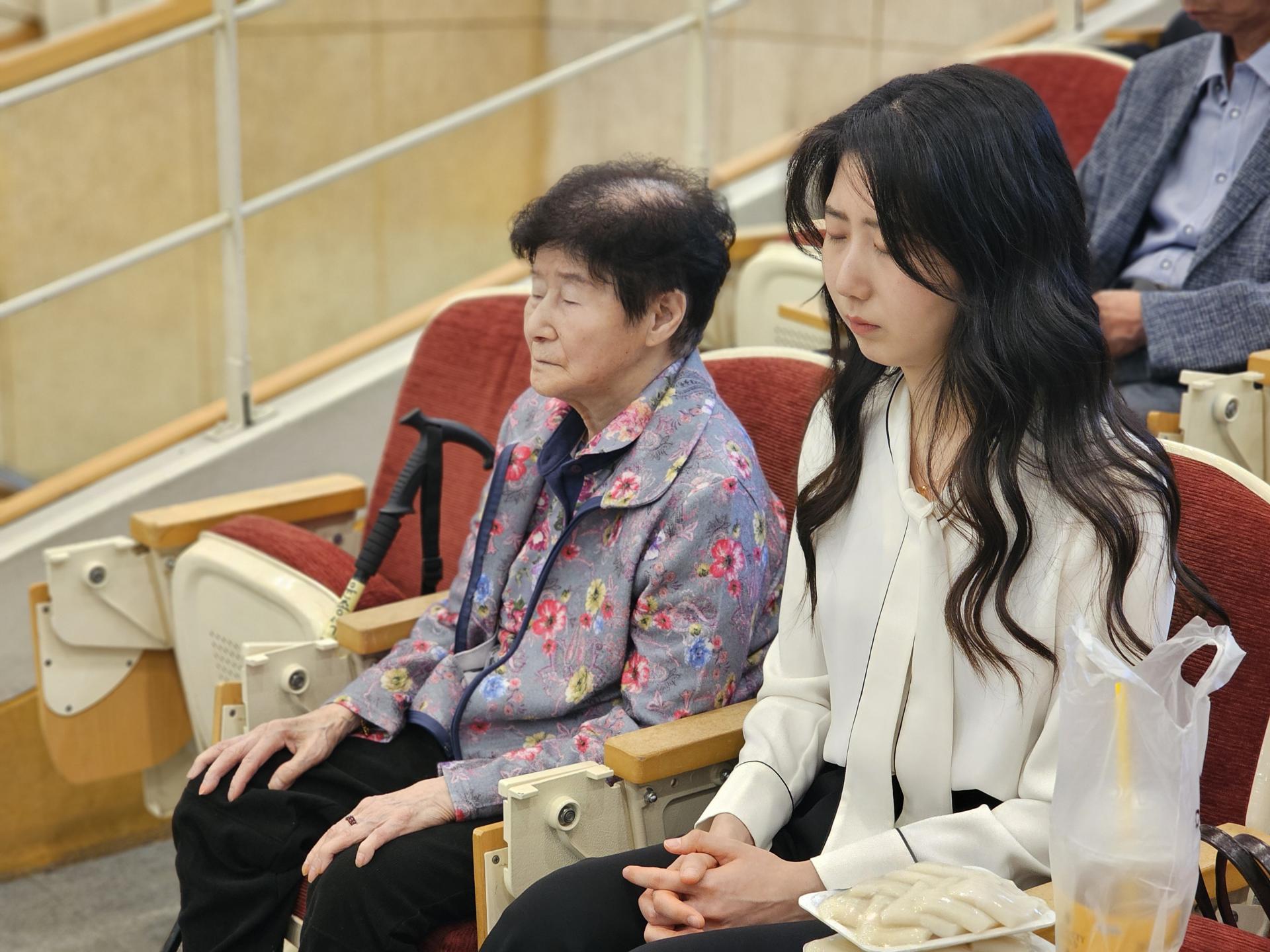 a857242e69481.jpg