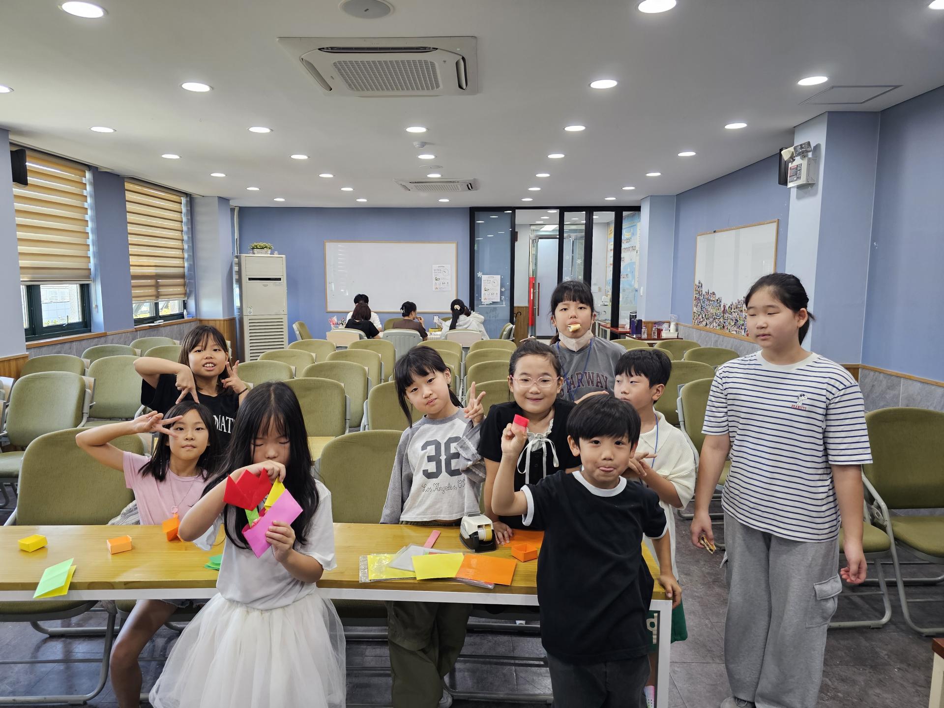 d12431d63bc7d.jpg