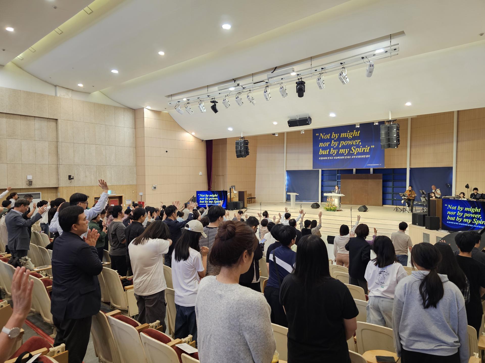 f8b738ff7d984.jpg