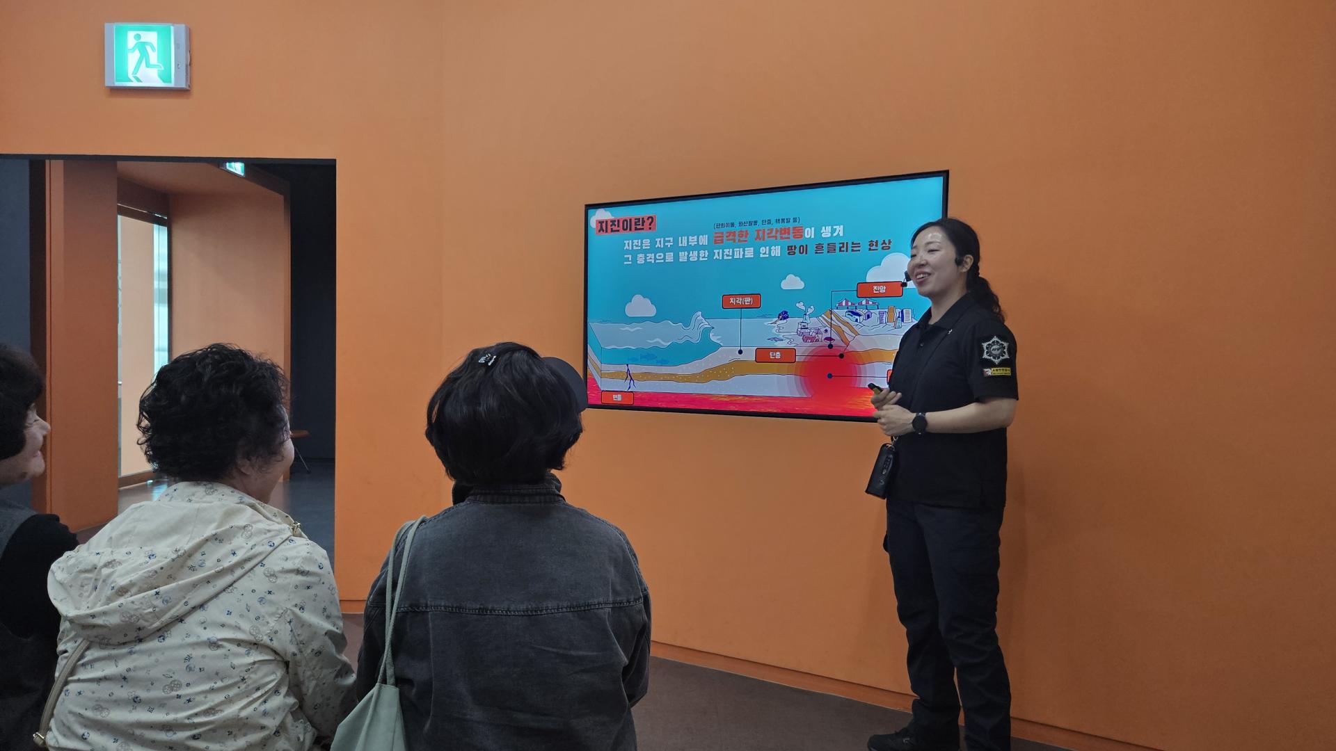 f378ef728d50d.jpg