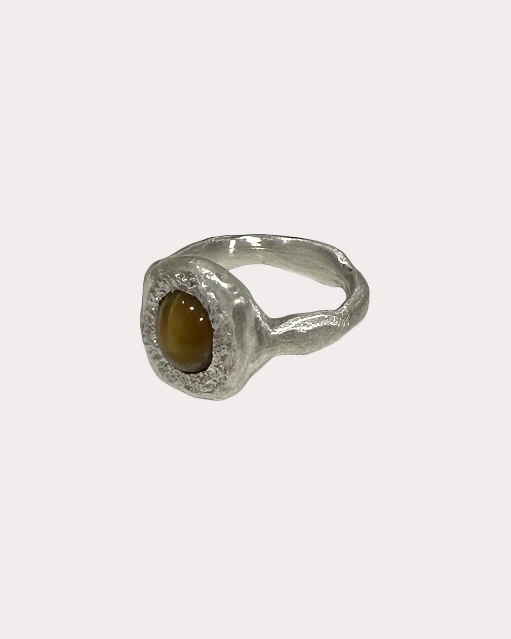 Typical Foundation / Cat'S Eye Opal Ring
