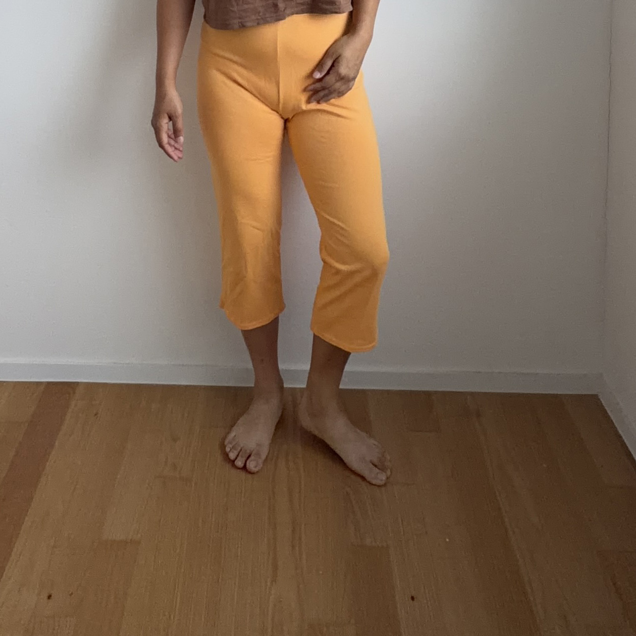 Color Capris_fresh orange