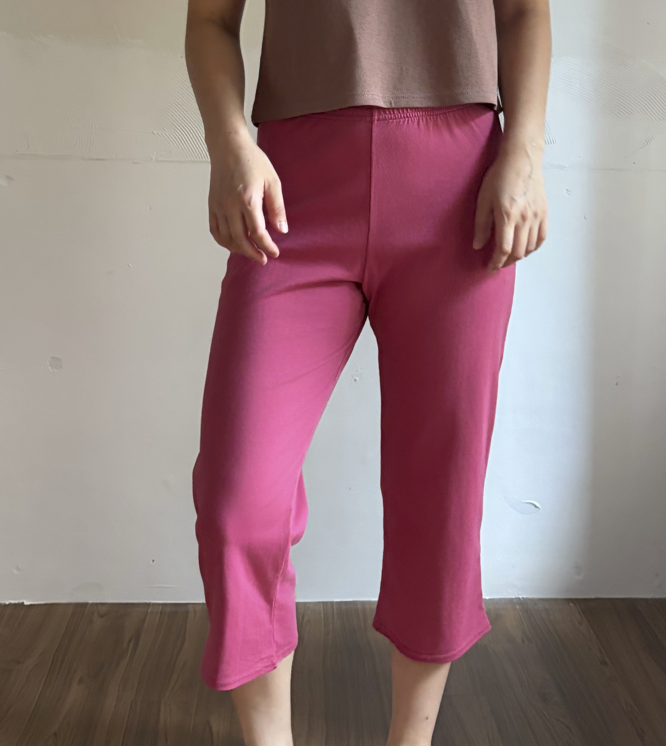 Color Capris_raspberry