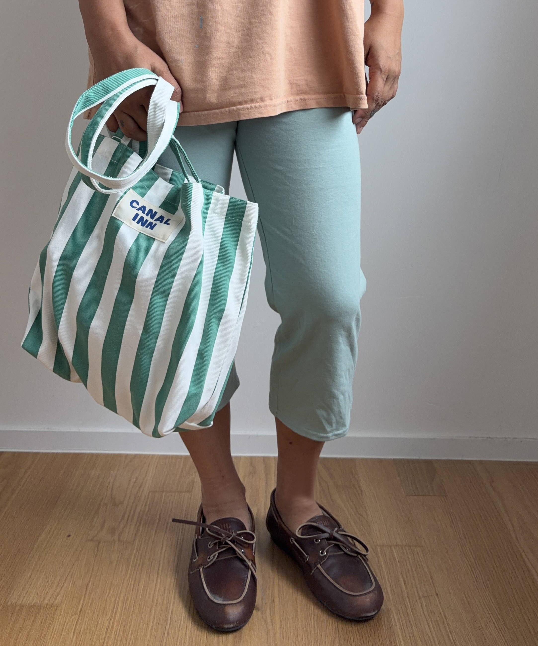 middle bag_pesto green