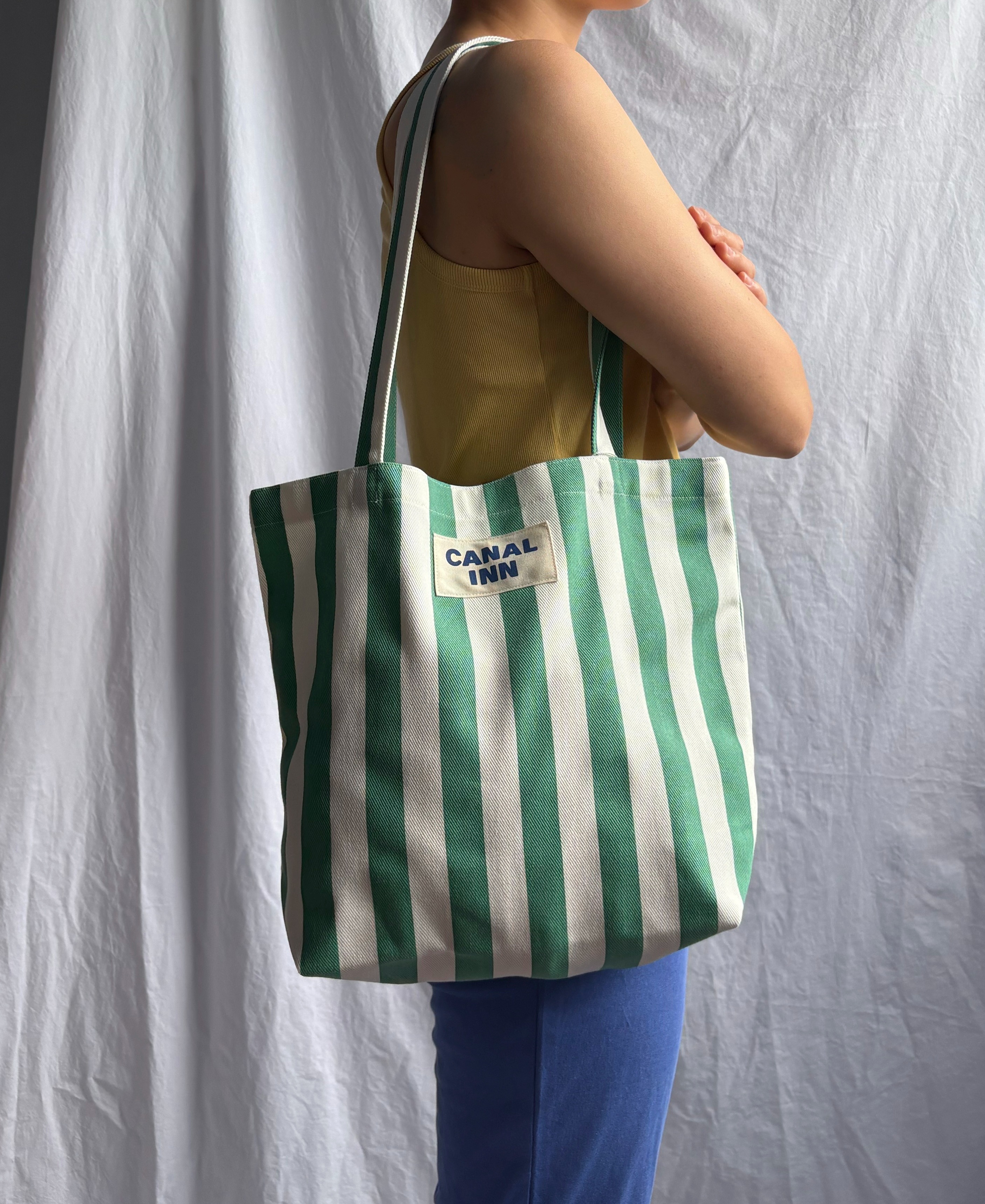 middle bag_pesto green