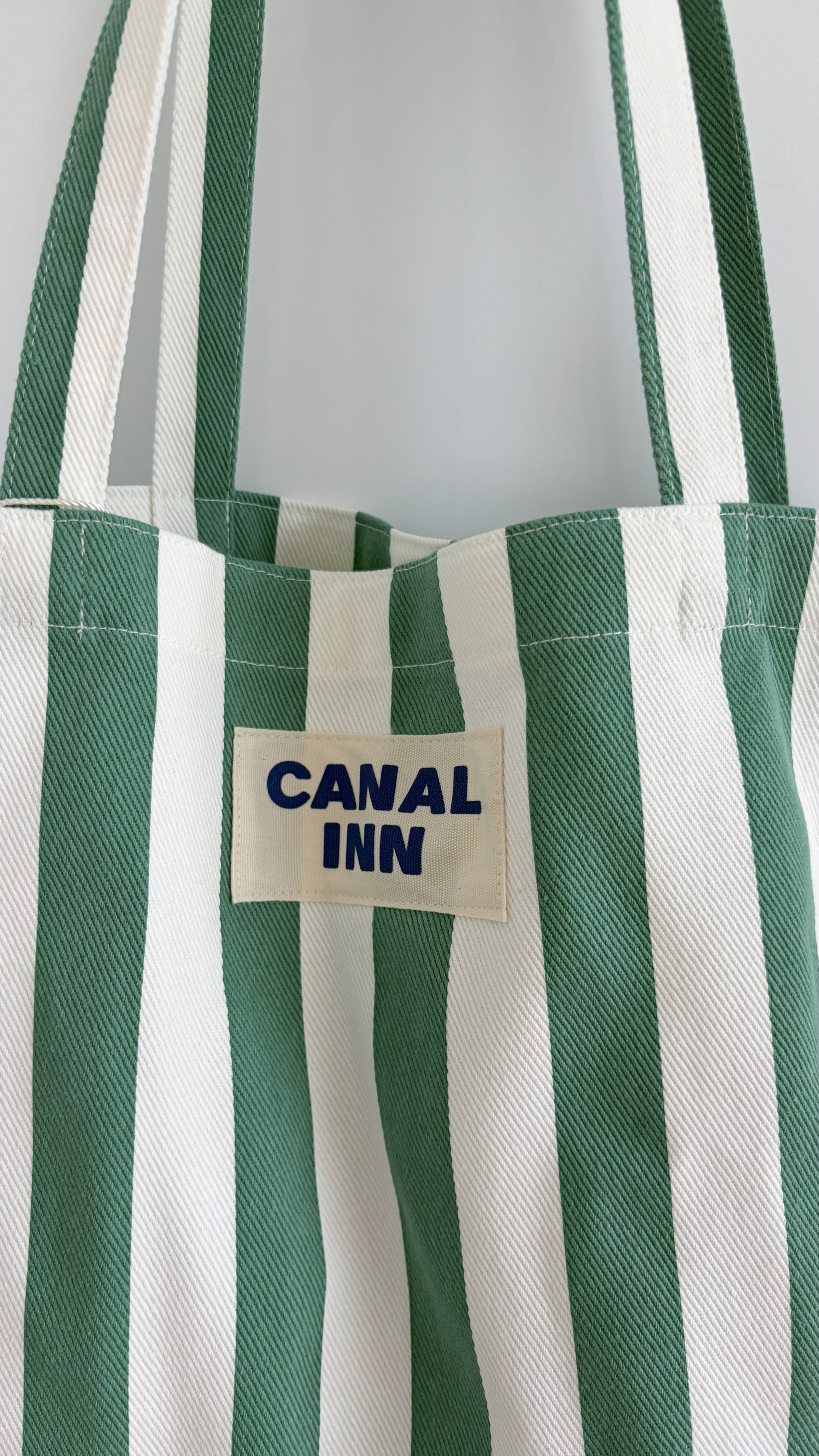 middle bag_pesto green